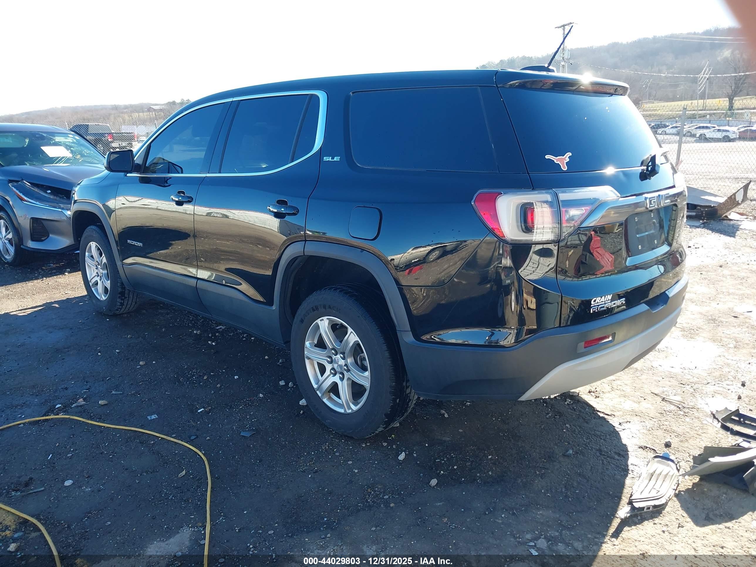 GMC ACADIA image 3