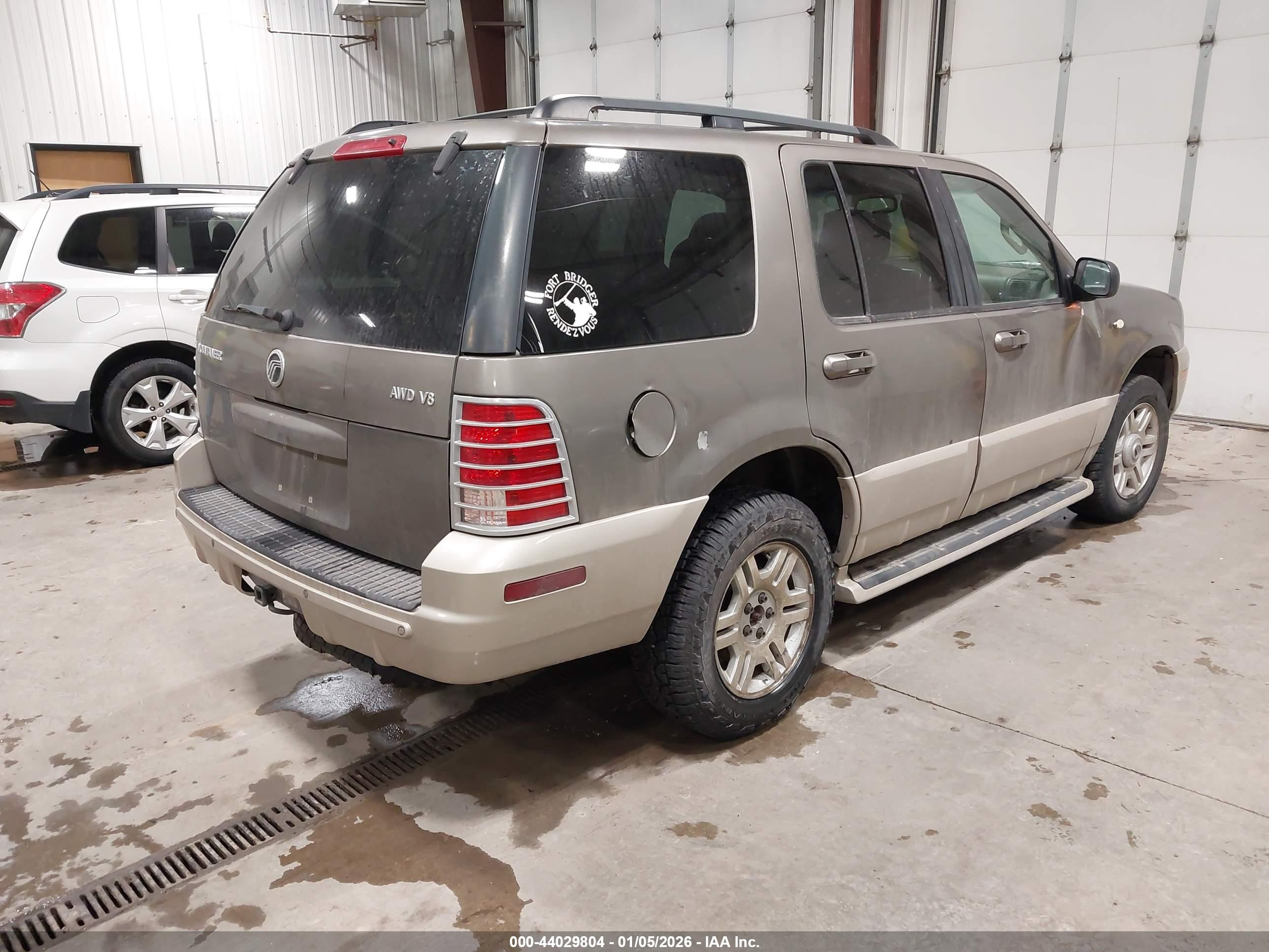 MERCURY MOUNTAINEER image 4