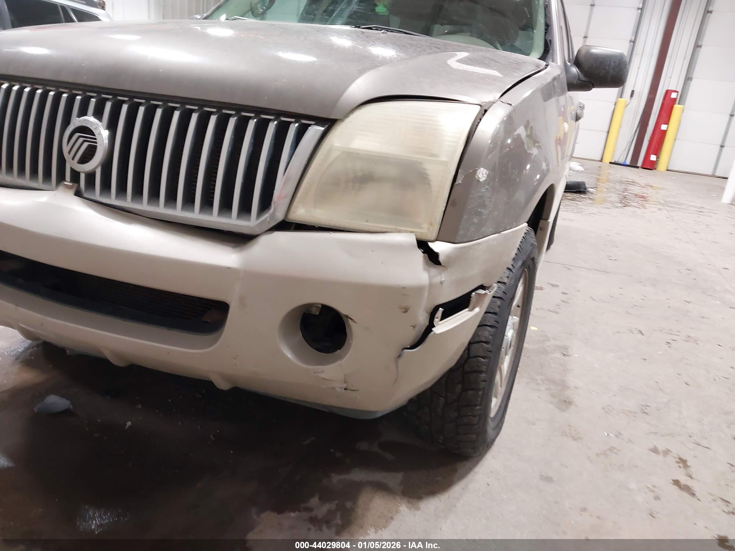 MERCURY MOUNTAINEER image 6