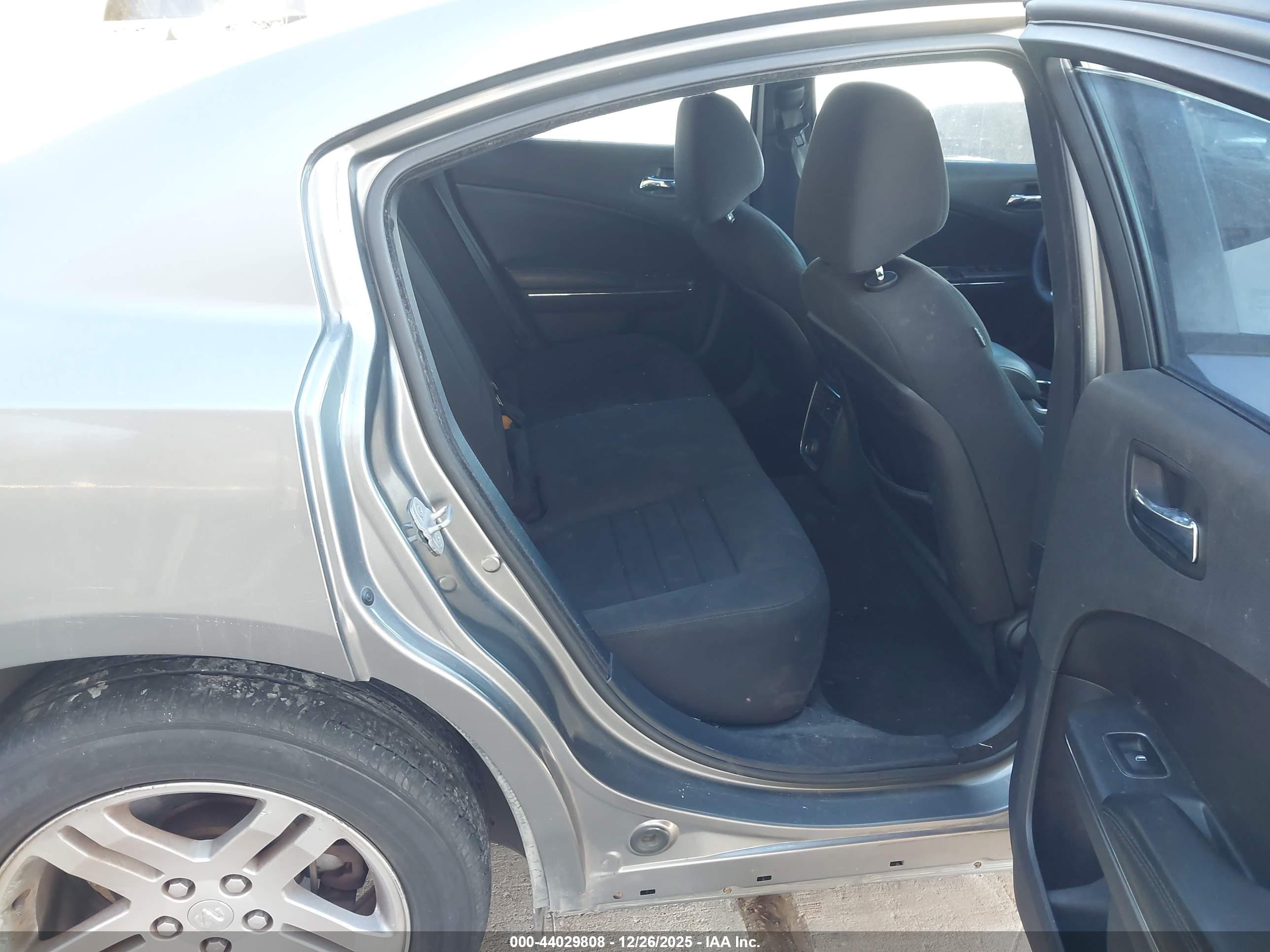 DODGE CHARGER image 8
