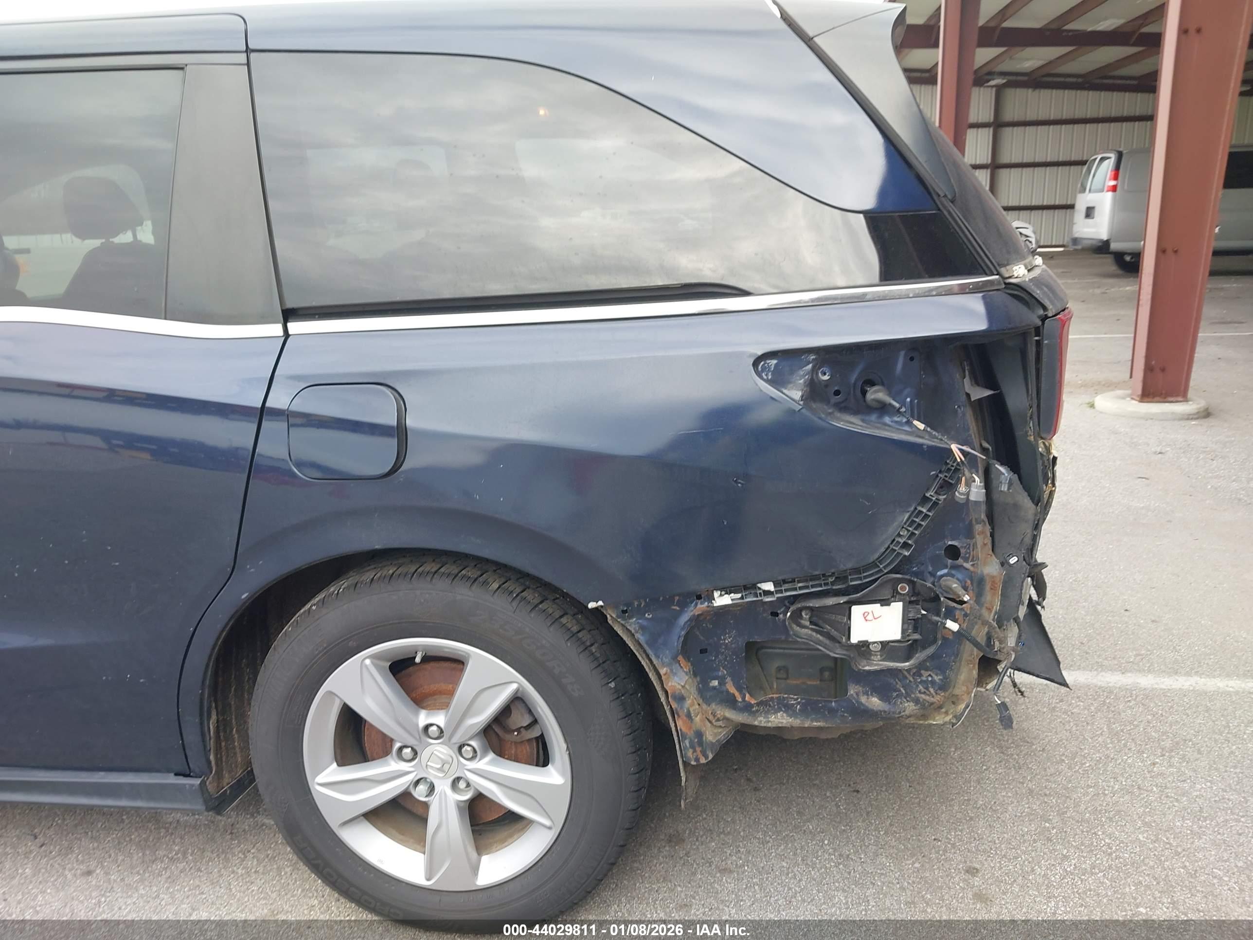 HONDA ODYSSEY image 6
