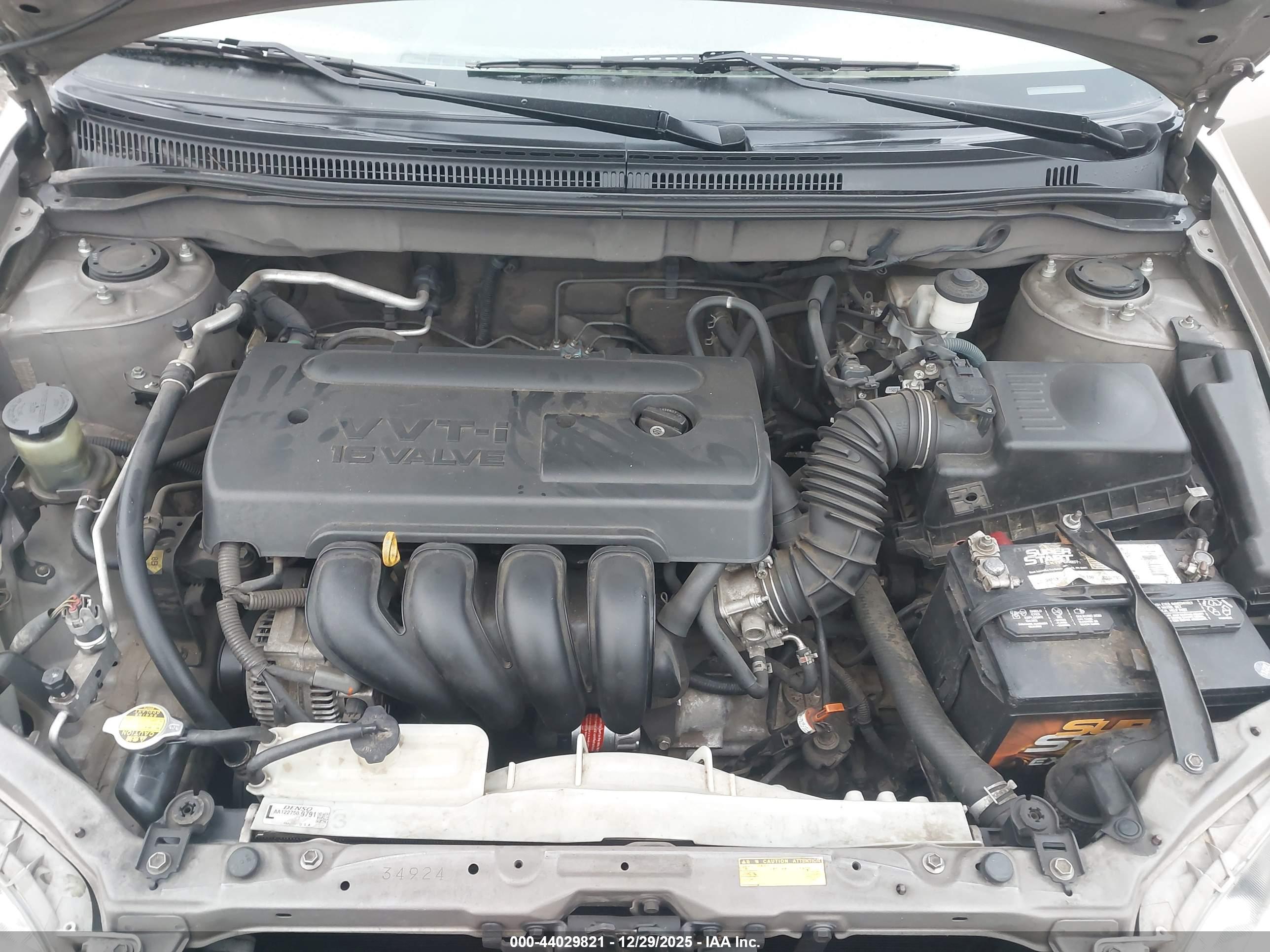 TOYOTA COROLLA image 10