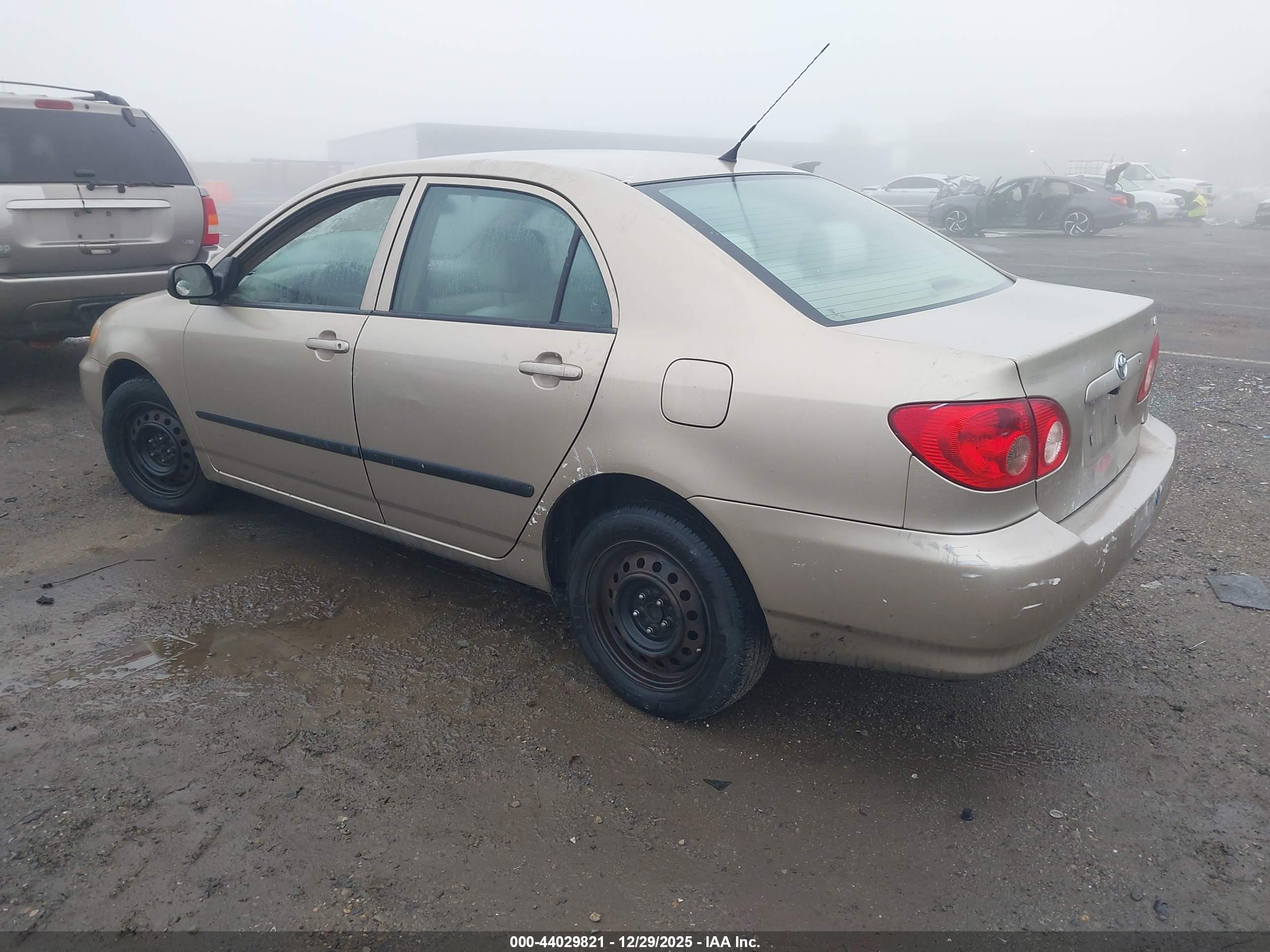 TOYOTA COROLLA image 3