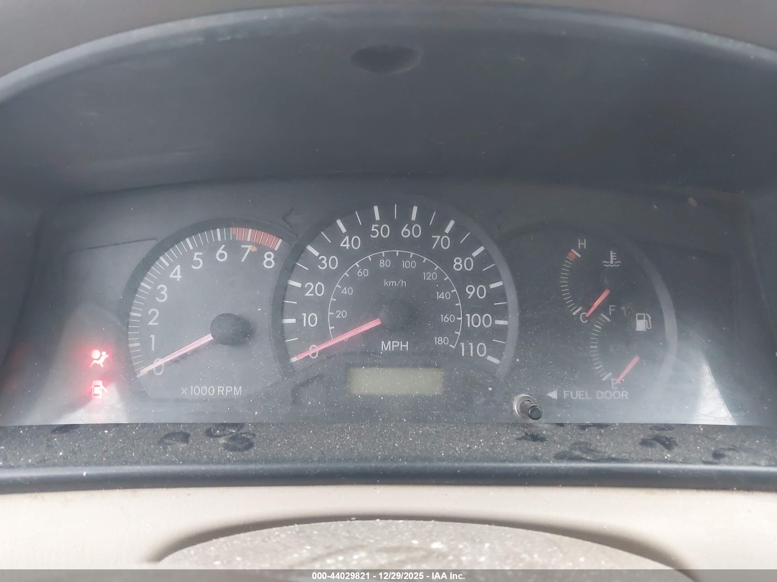 TOYOTA COROLLA image 7