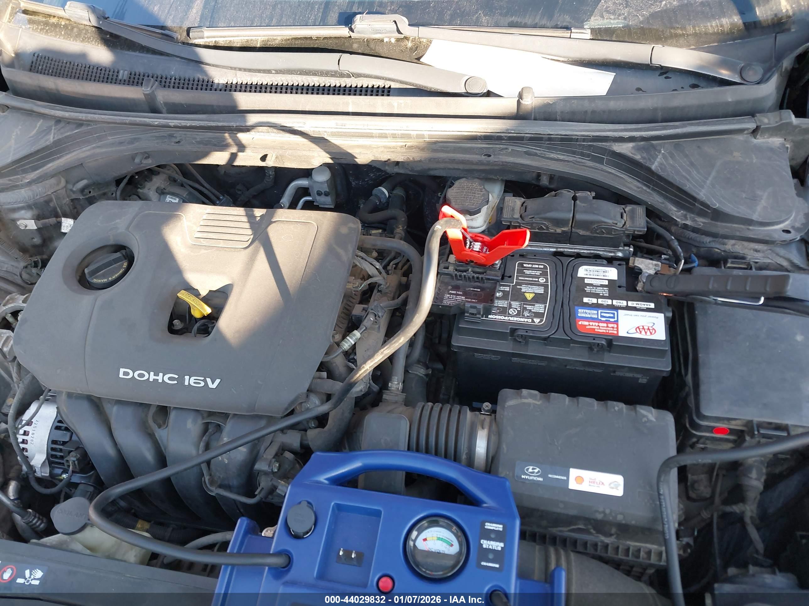 HYUNDAI ELANTRA image 10