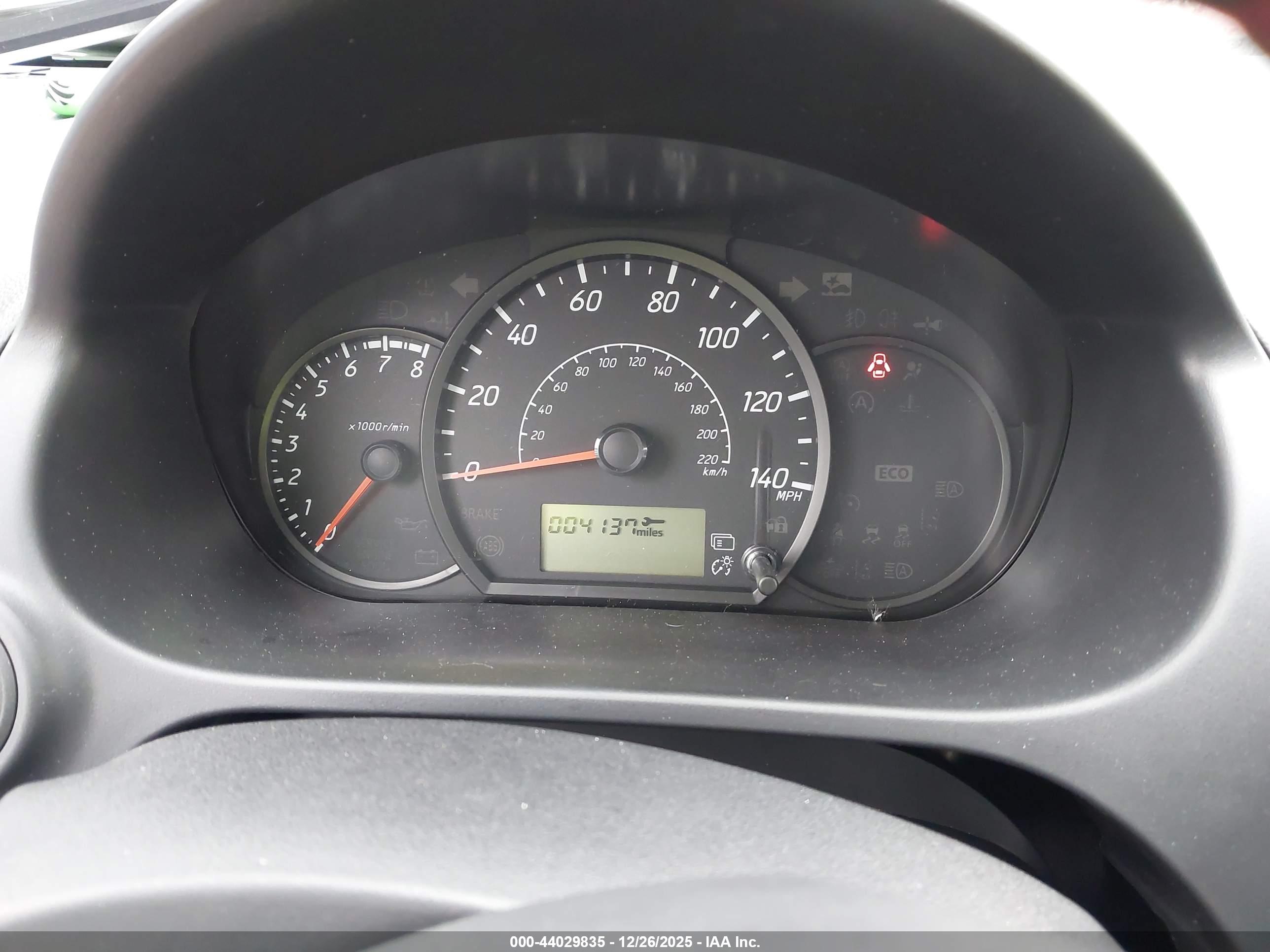 MITSUBISHI MIRAGE image 7