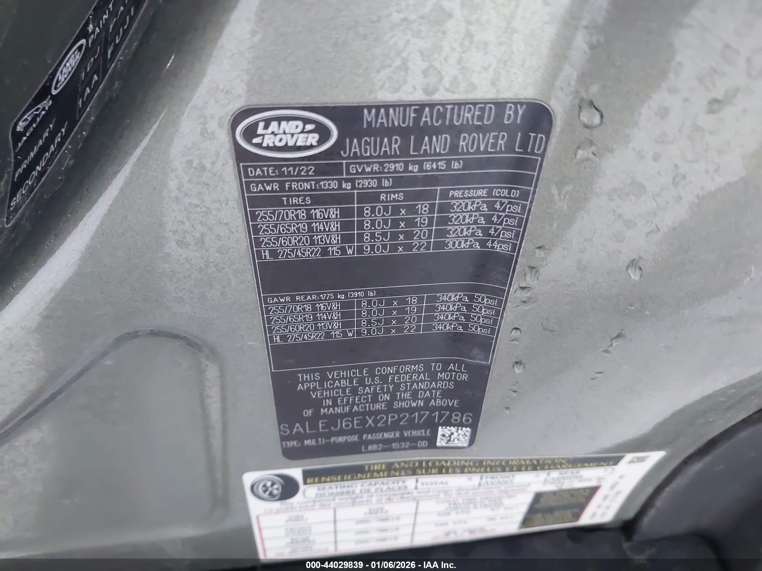 LAND ROVER image 9