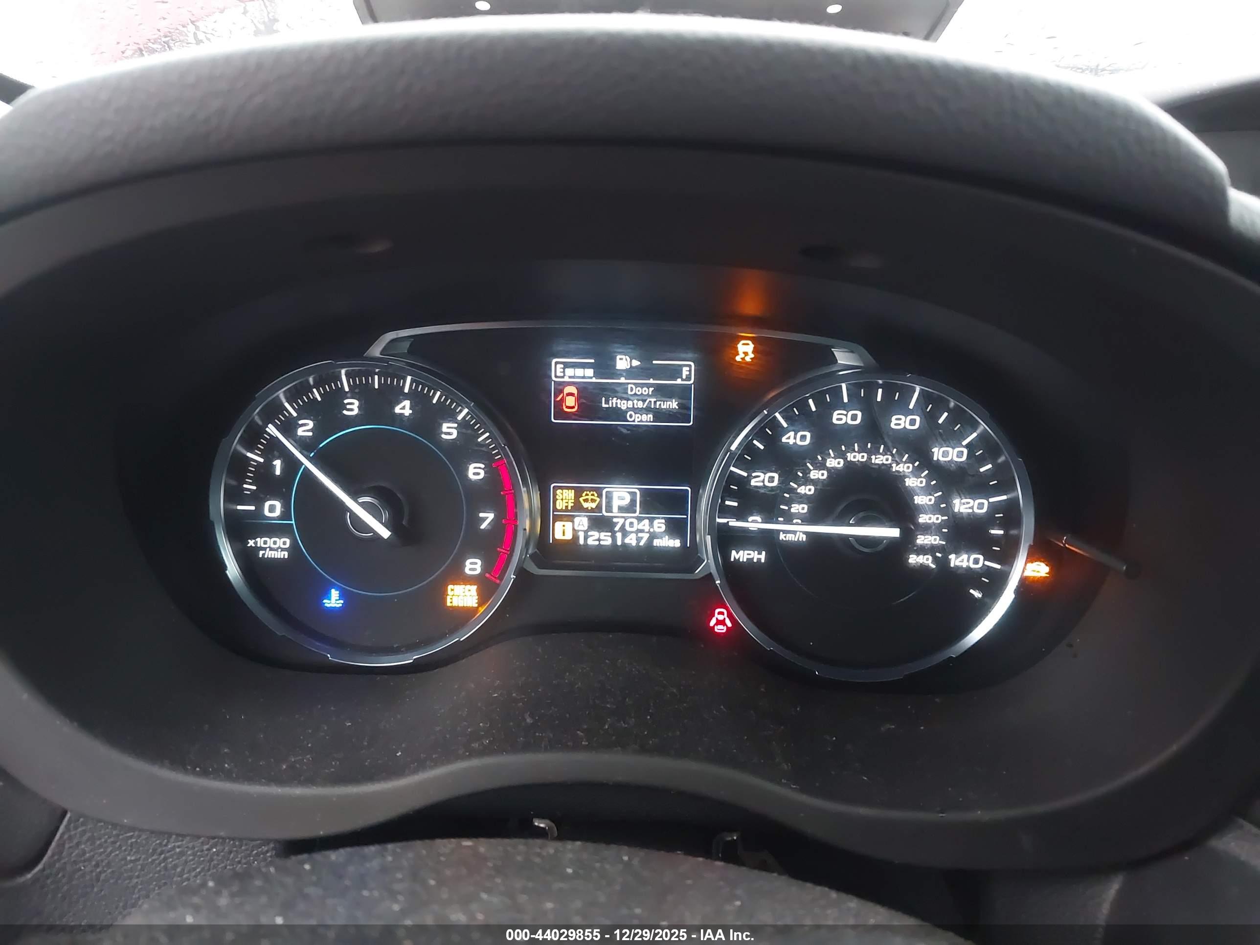 SUBARU FORESTER image 7