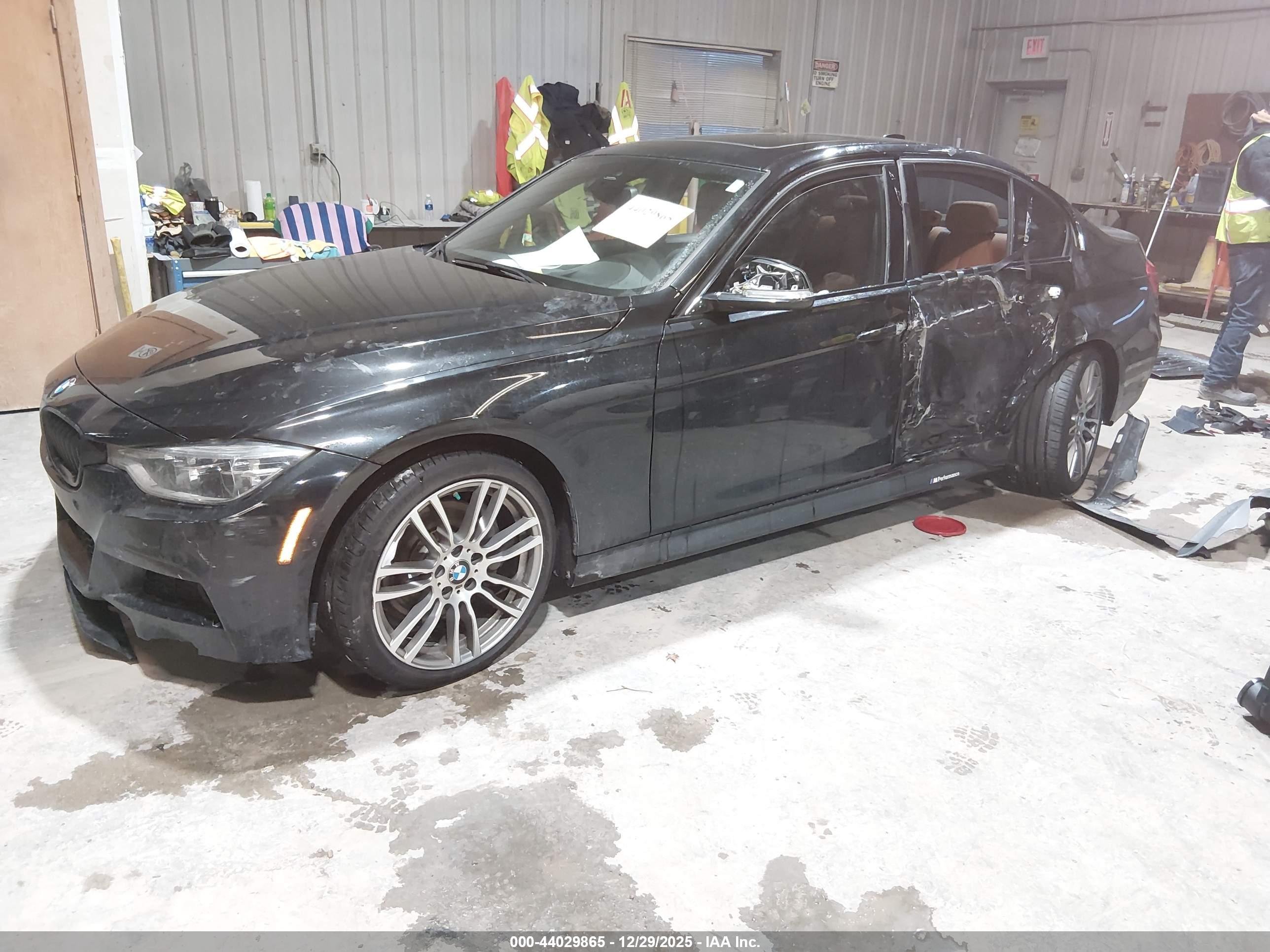 BMW 340I image 2