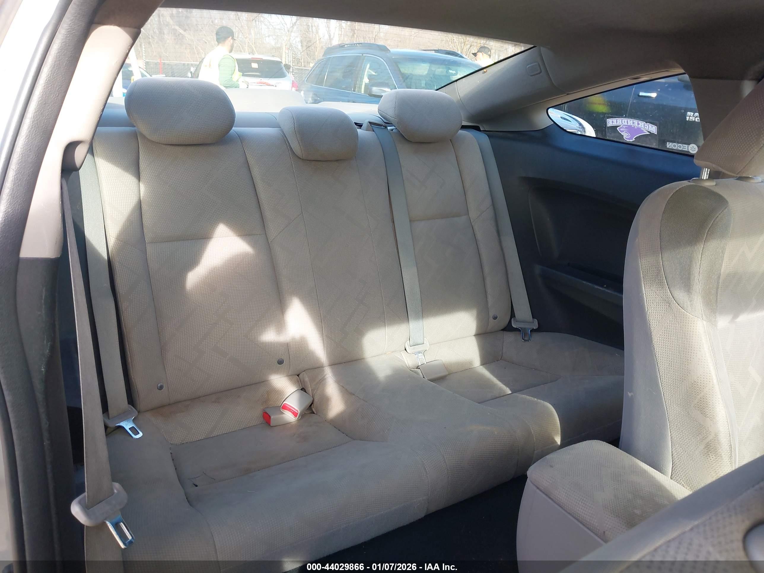 HONDA CIVIC image 8