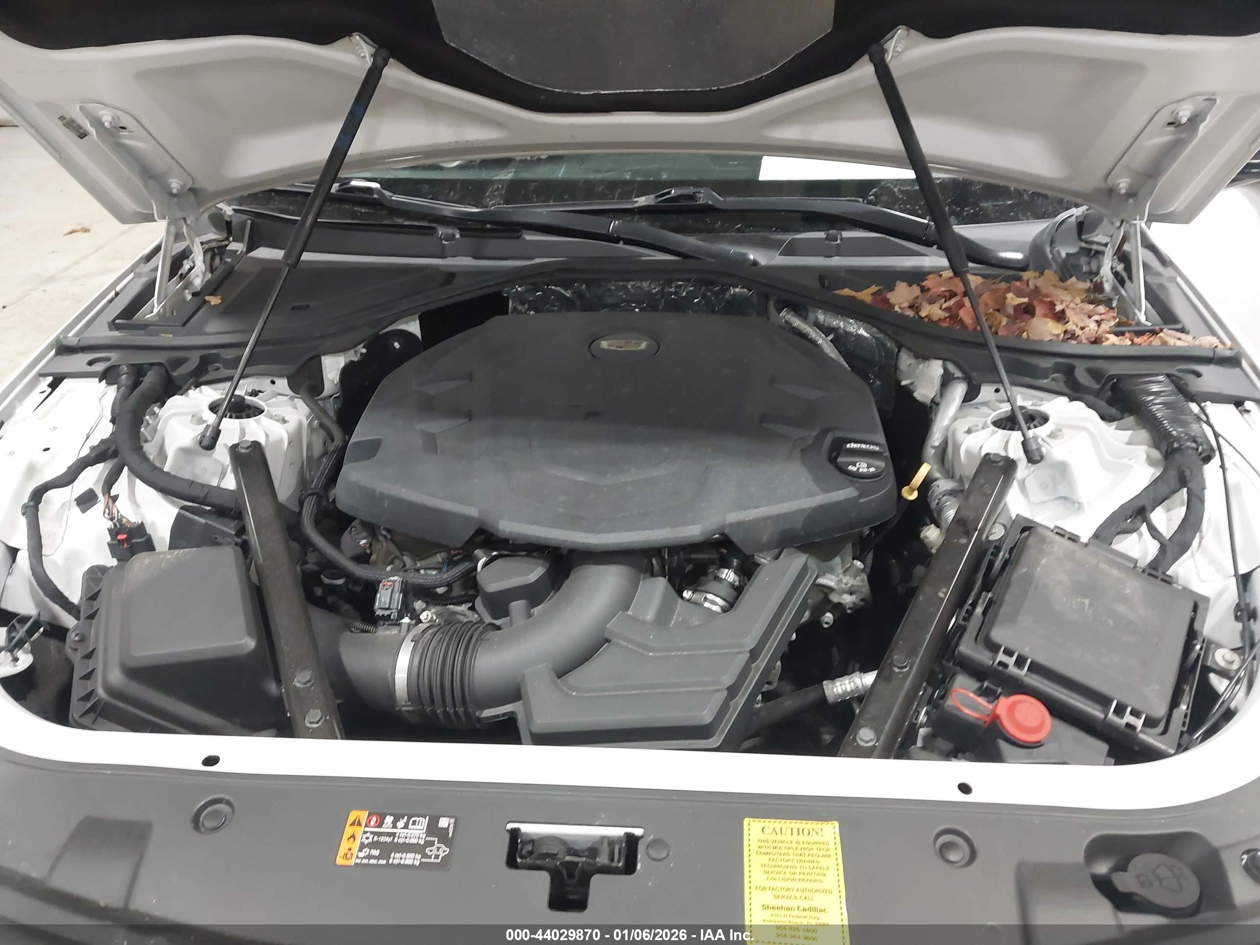 CADILLAC CT6 image 10