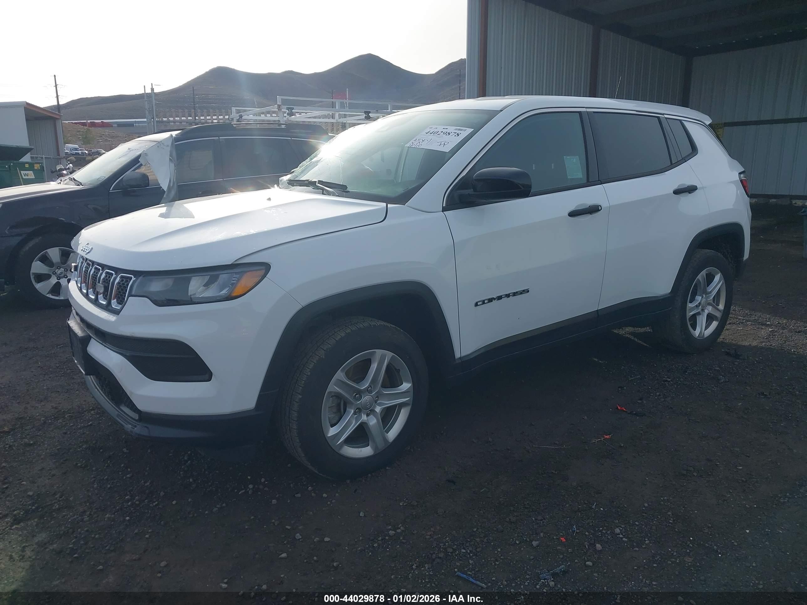 JEEP COMPASS image 2