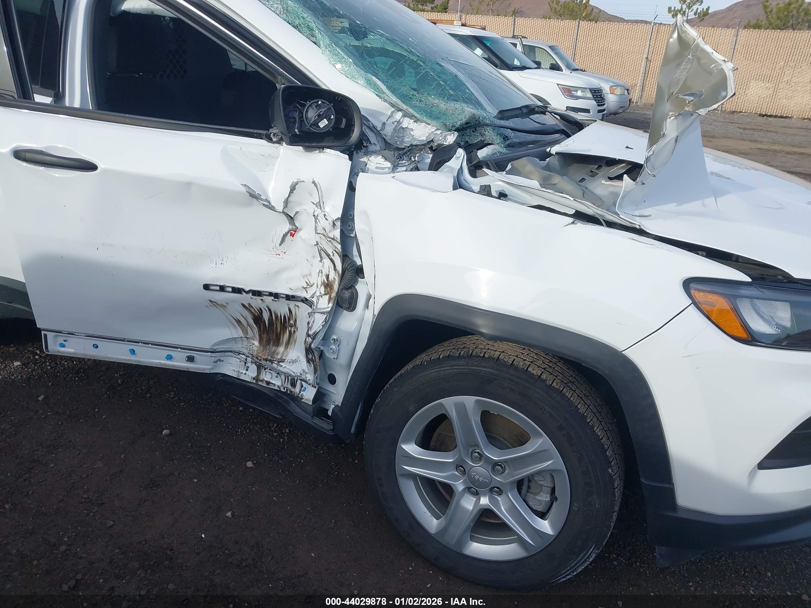 JEEP COMPASS image 6