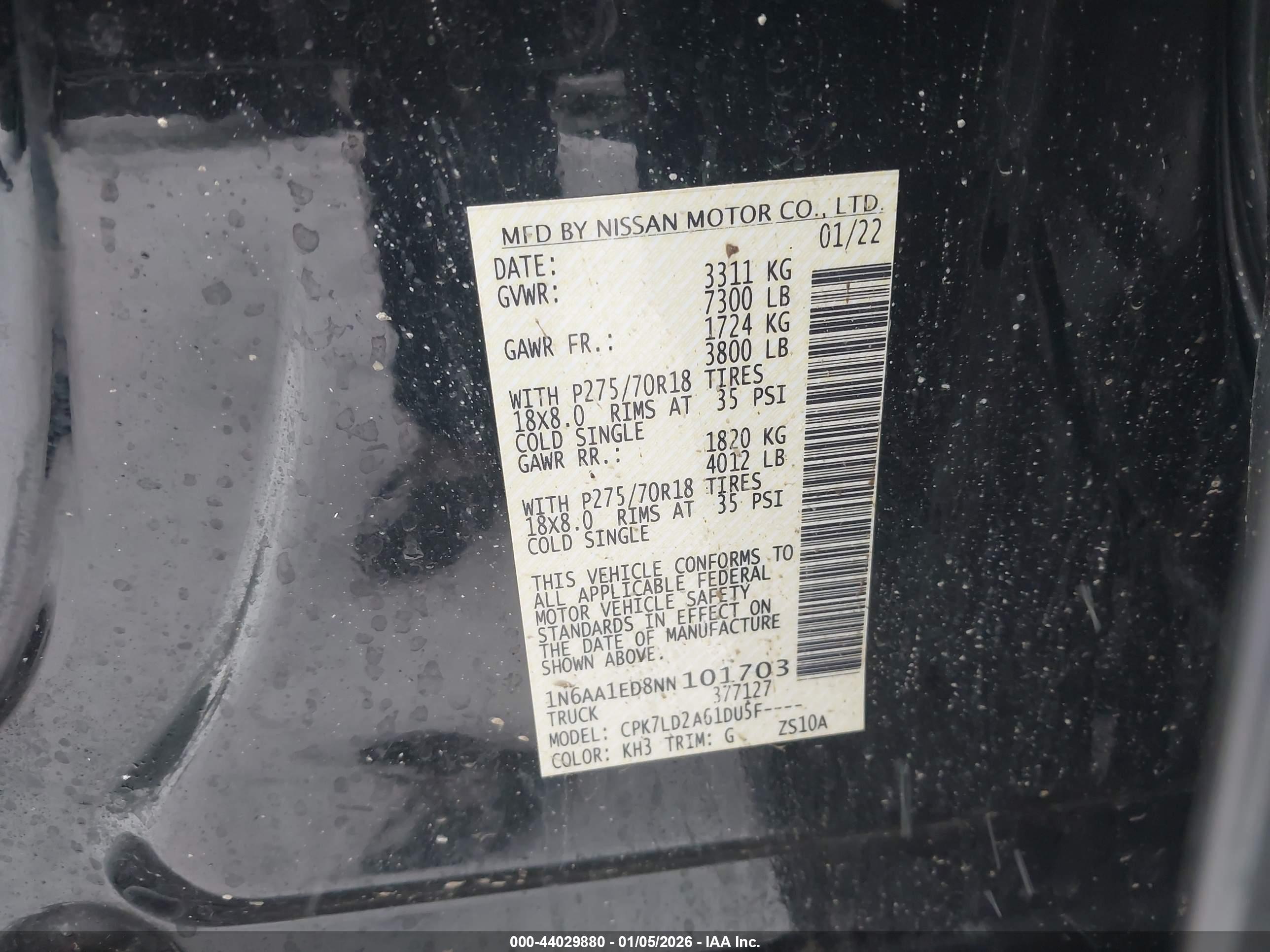 NISSAN TITAN image 9