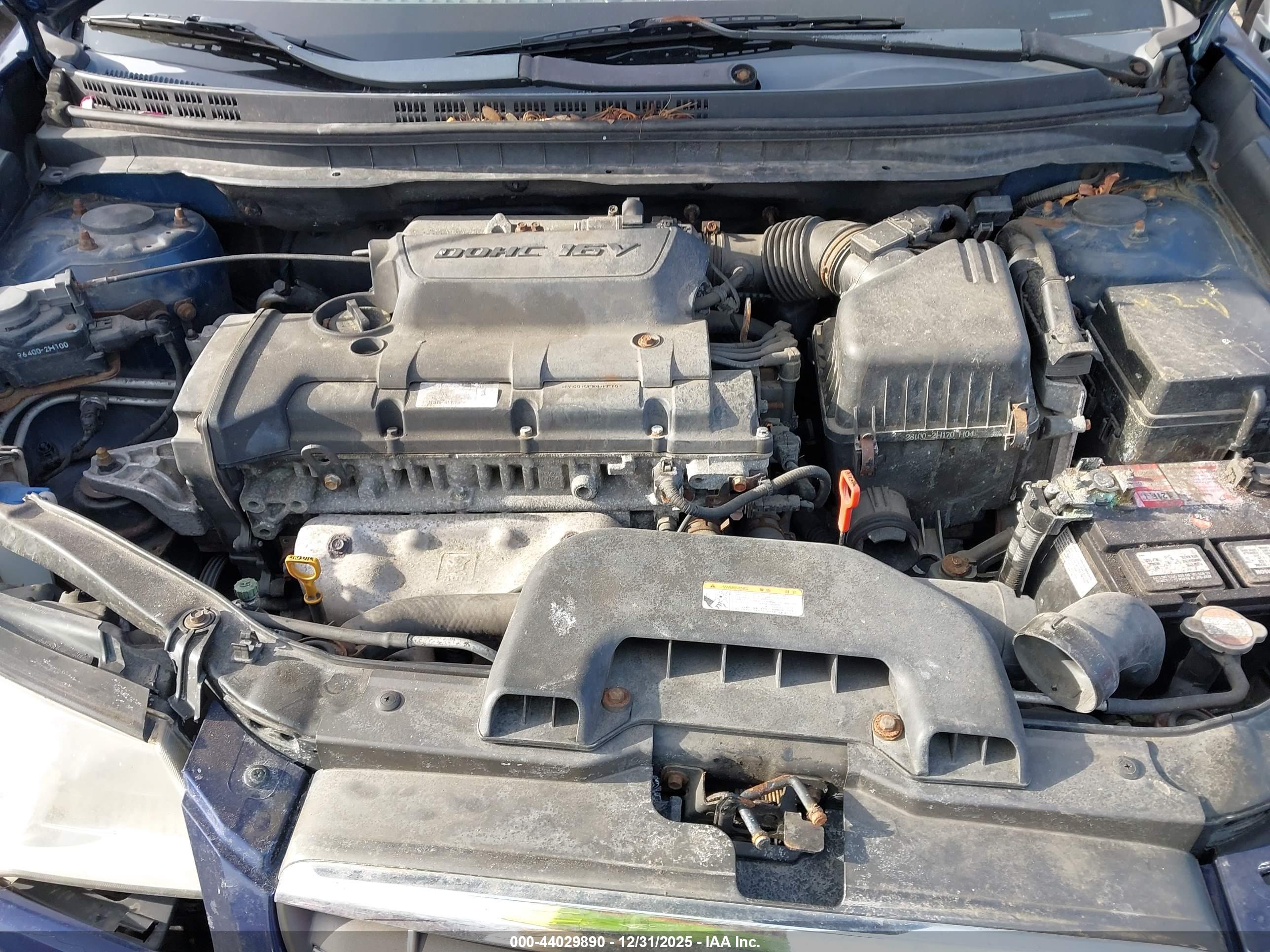 HYUNDAI ELANTRA image 10