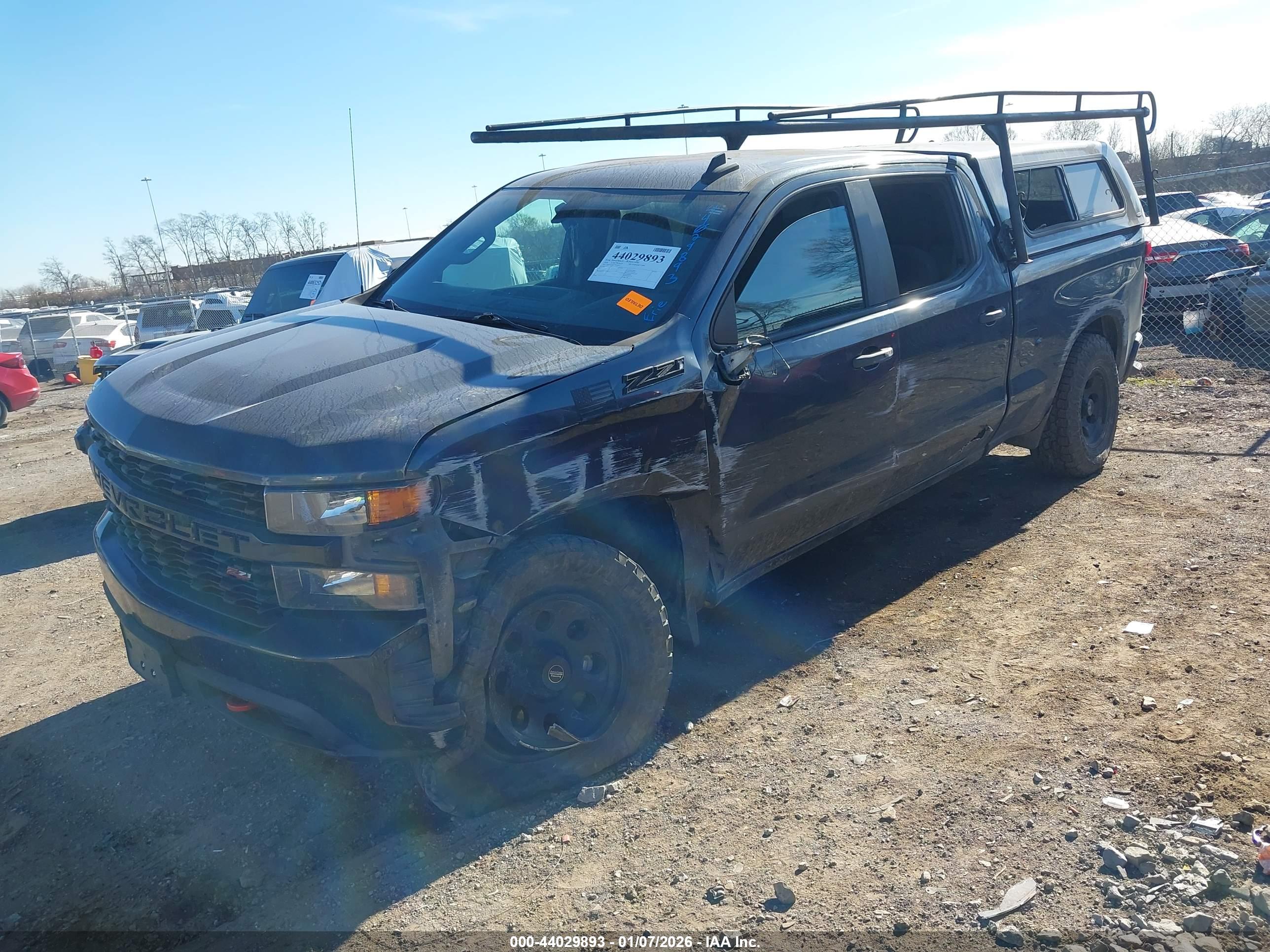 CHEVROLET SILVERADO image 2