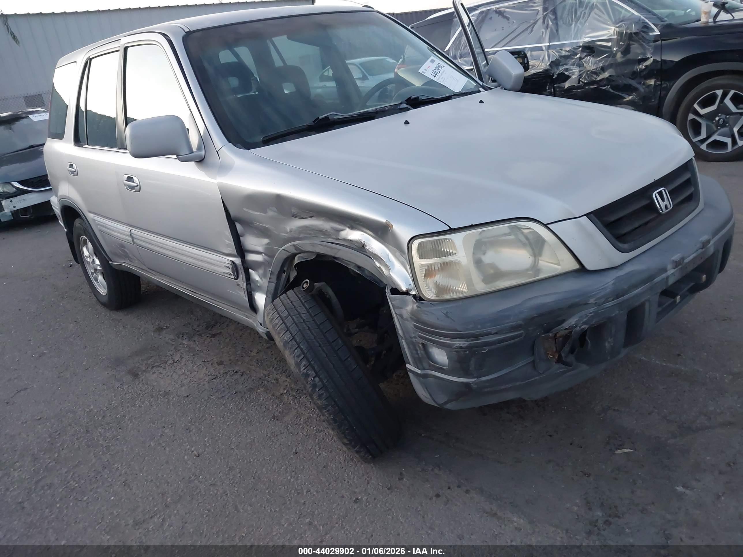 HONDA CR-V image 6