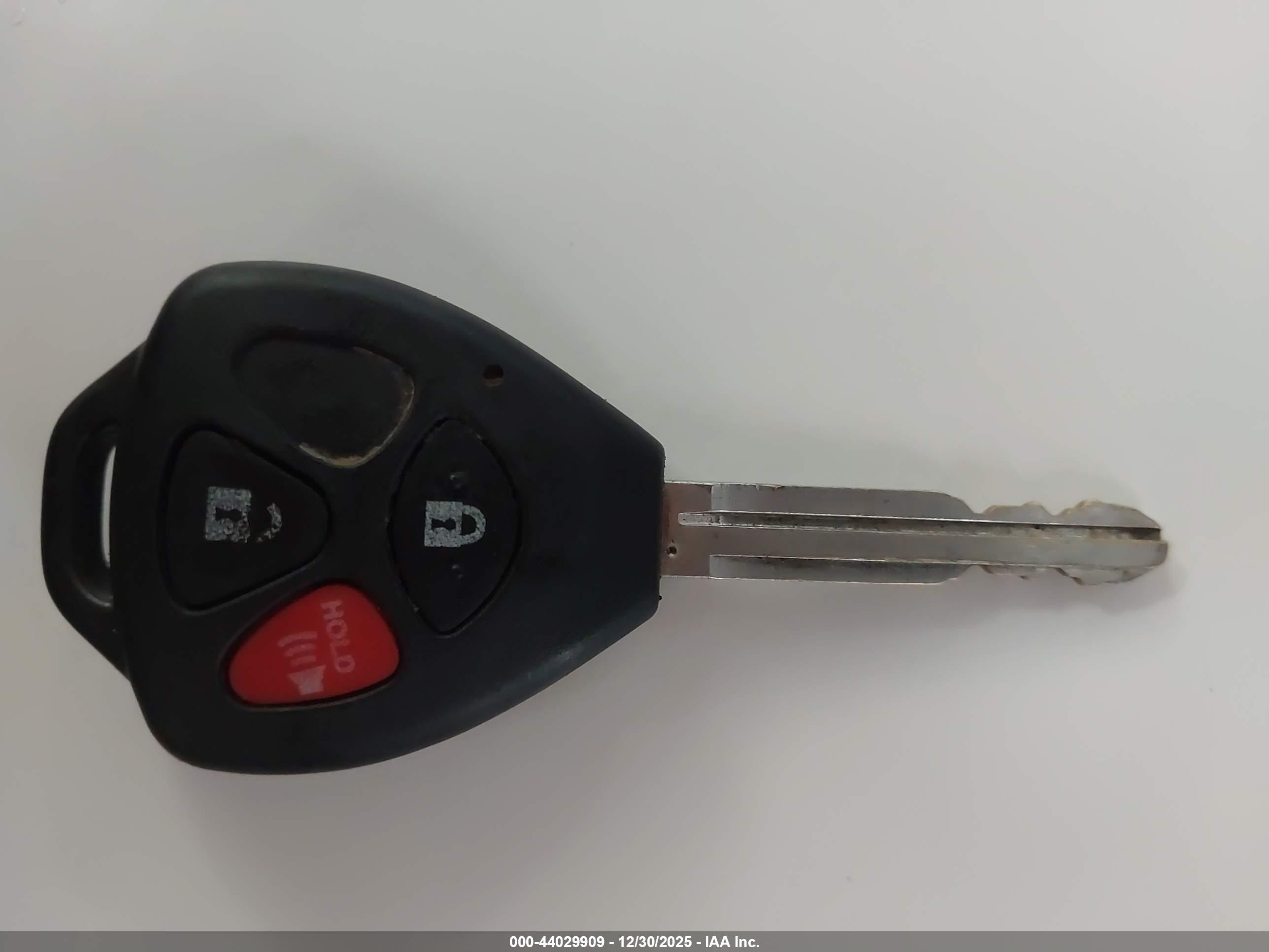 TOYOTA RAV4 image 11