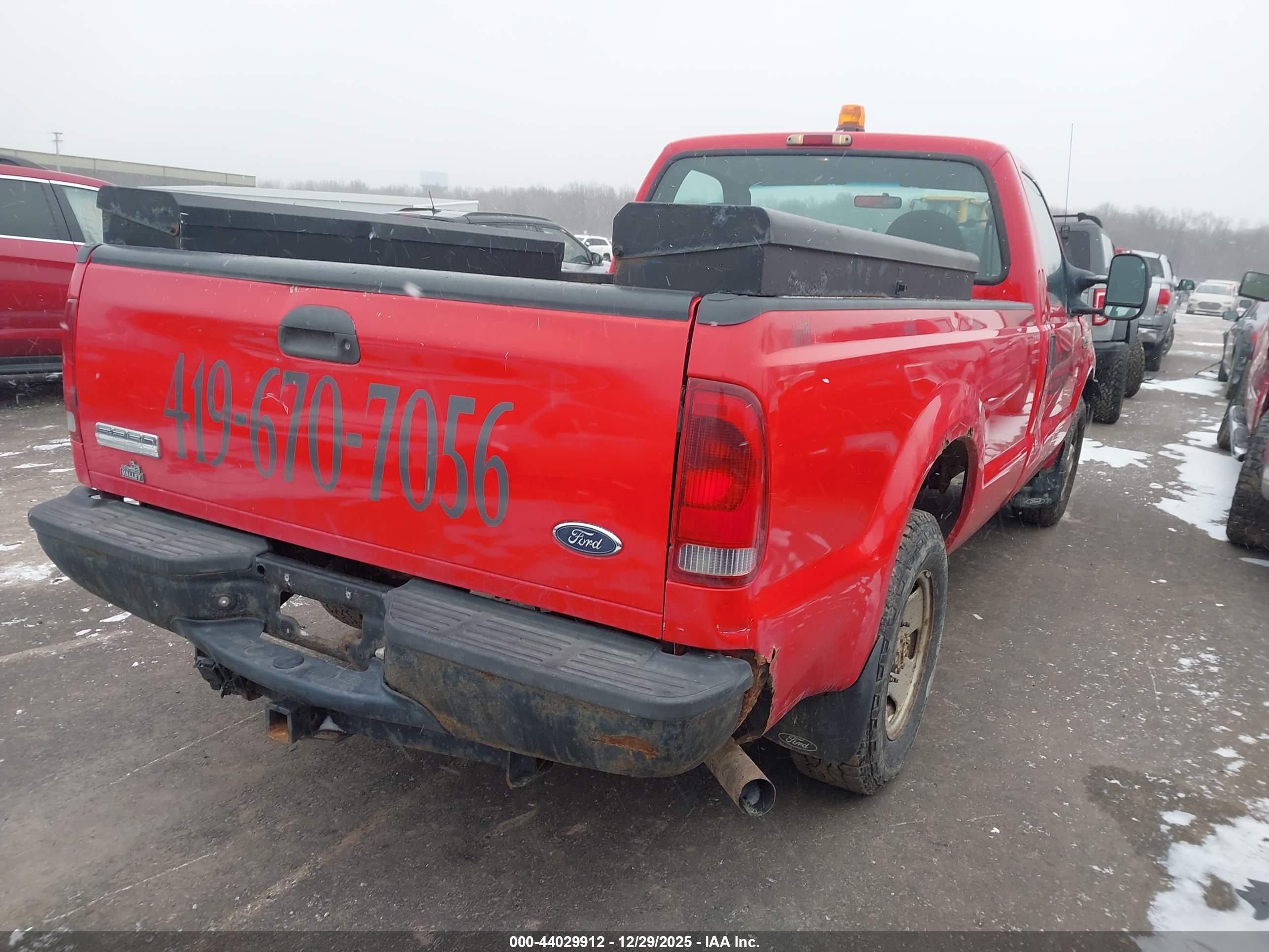 FORD F-250 image 4