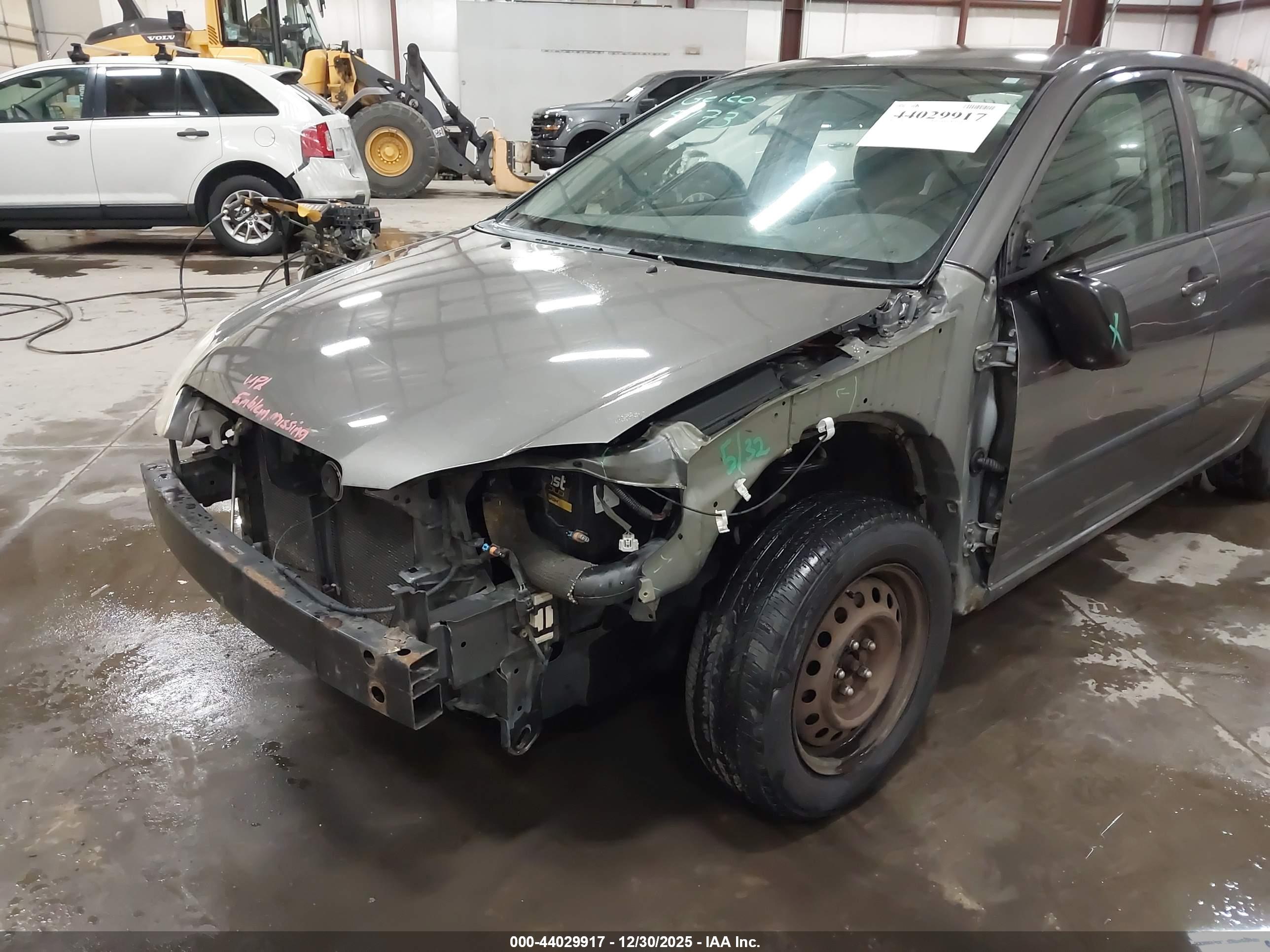 TOYOTA COROLLA image 6