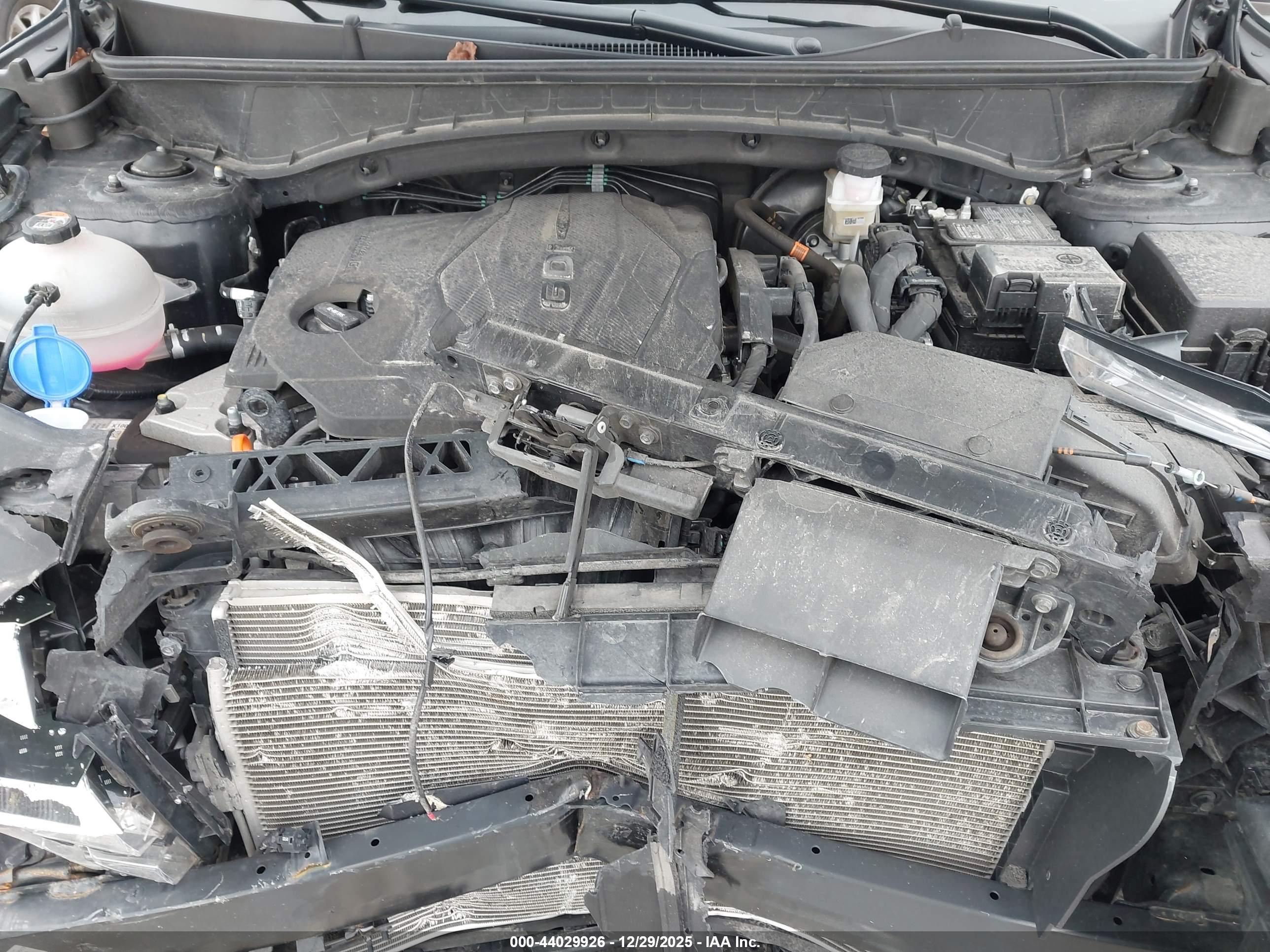 HYUNDAI TUCSON image 10