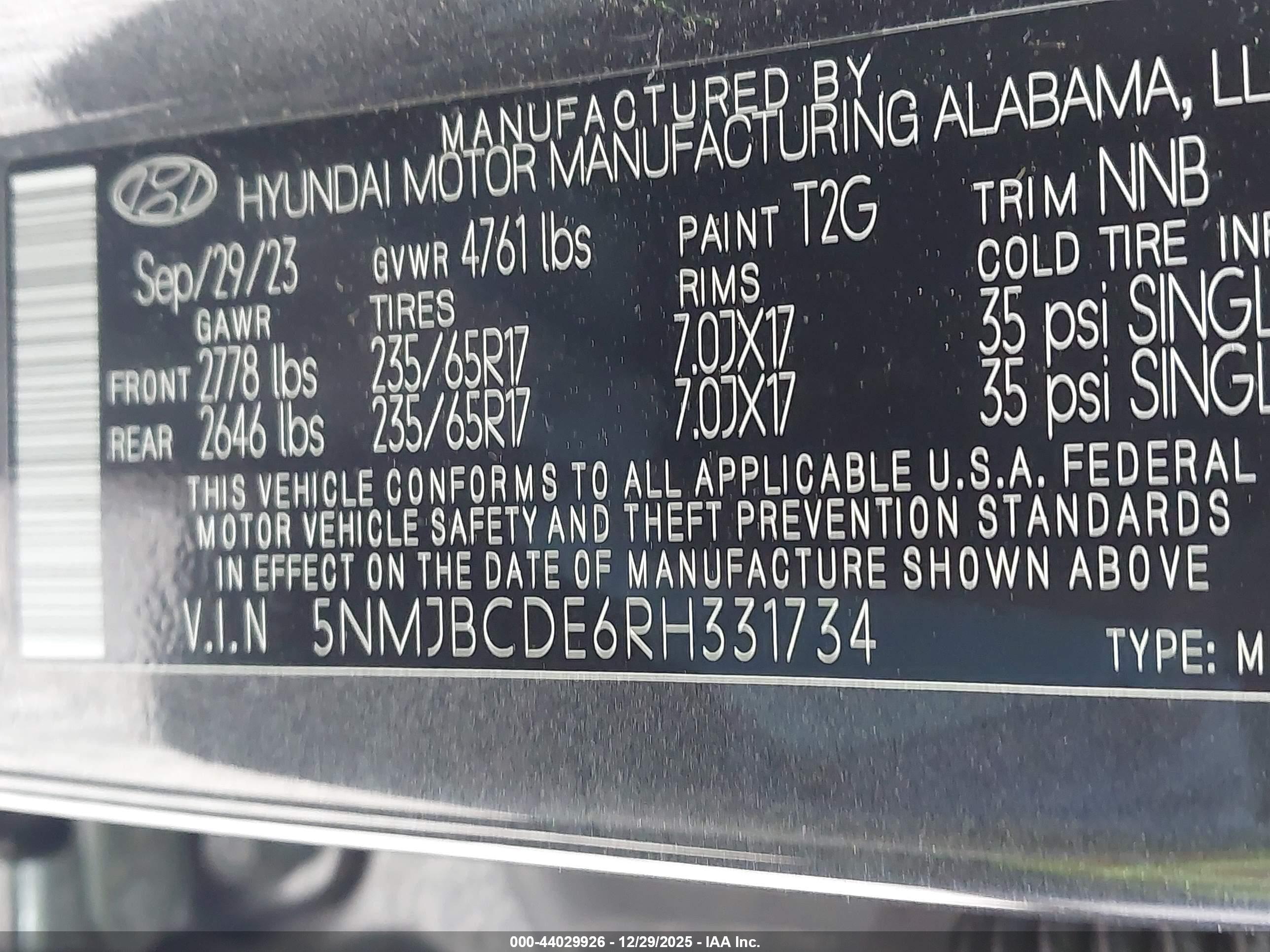 HYUNDAI TUCSON image 9