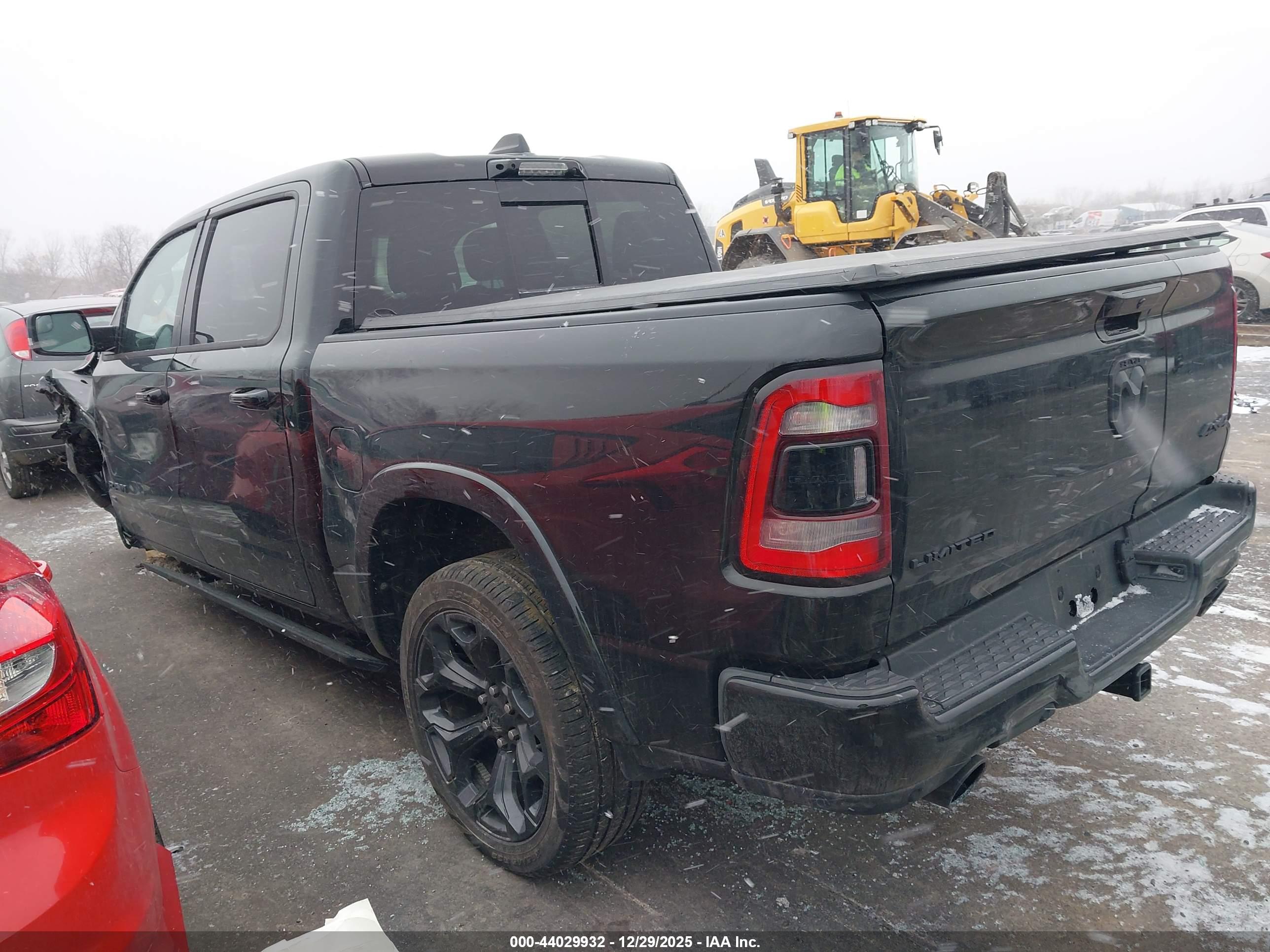 RAM 1500 image 3