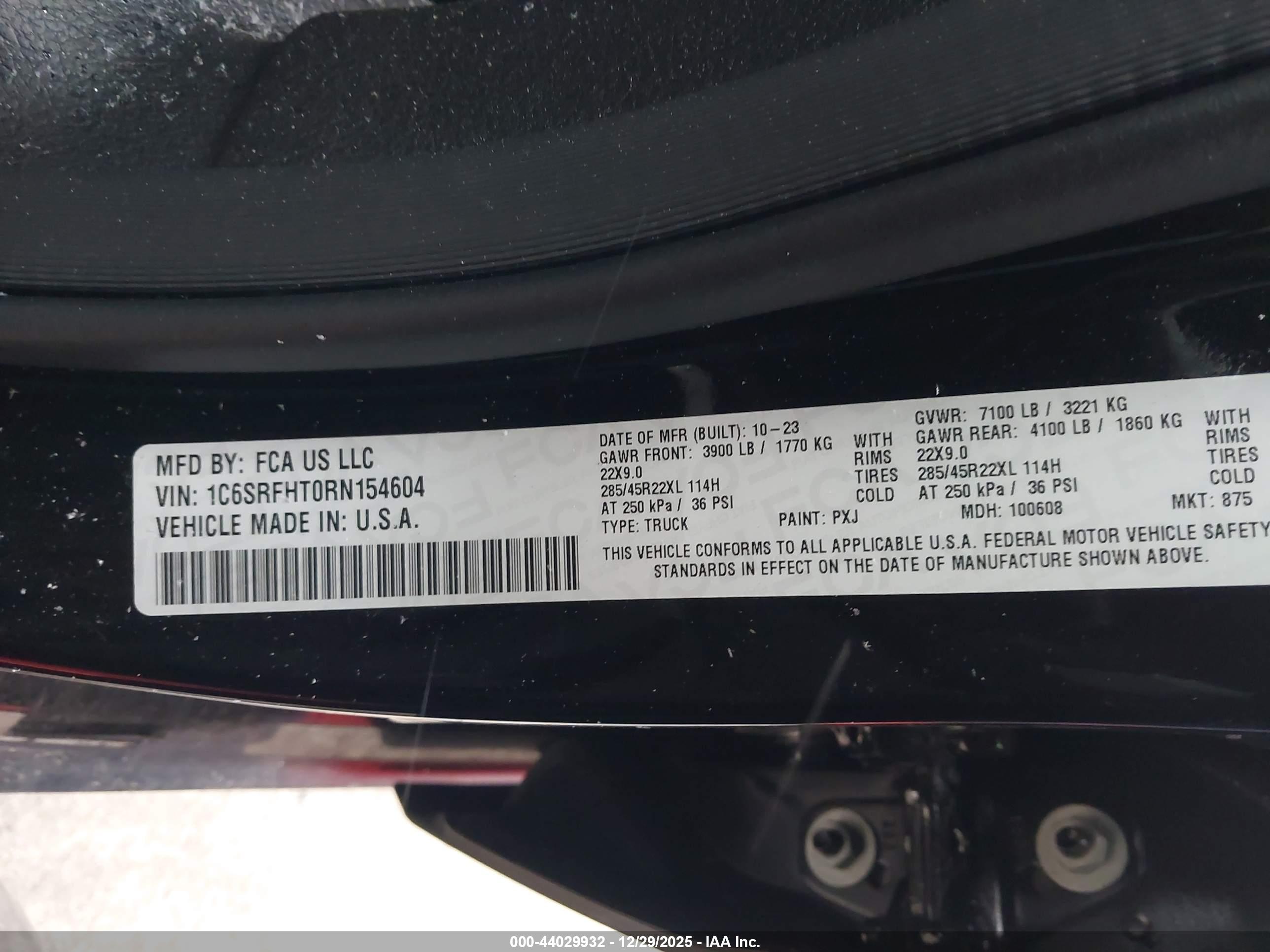 RAM 1500 image 9