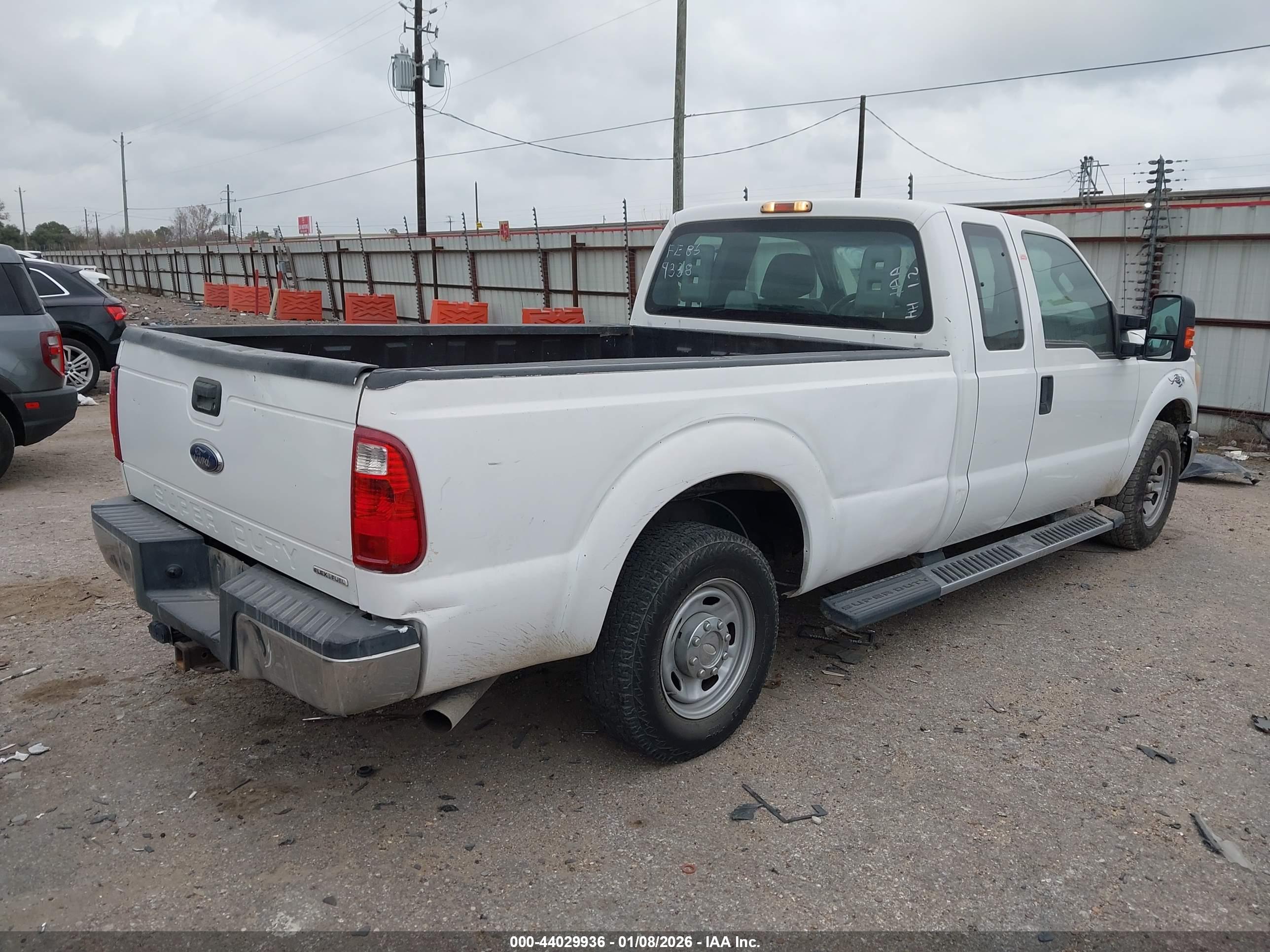 FORD F-250 image 4