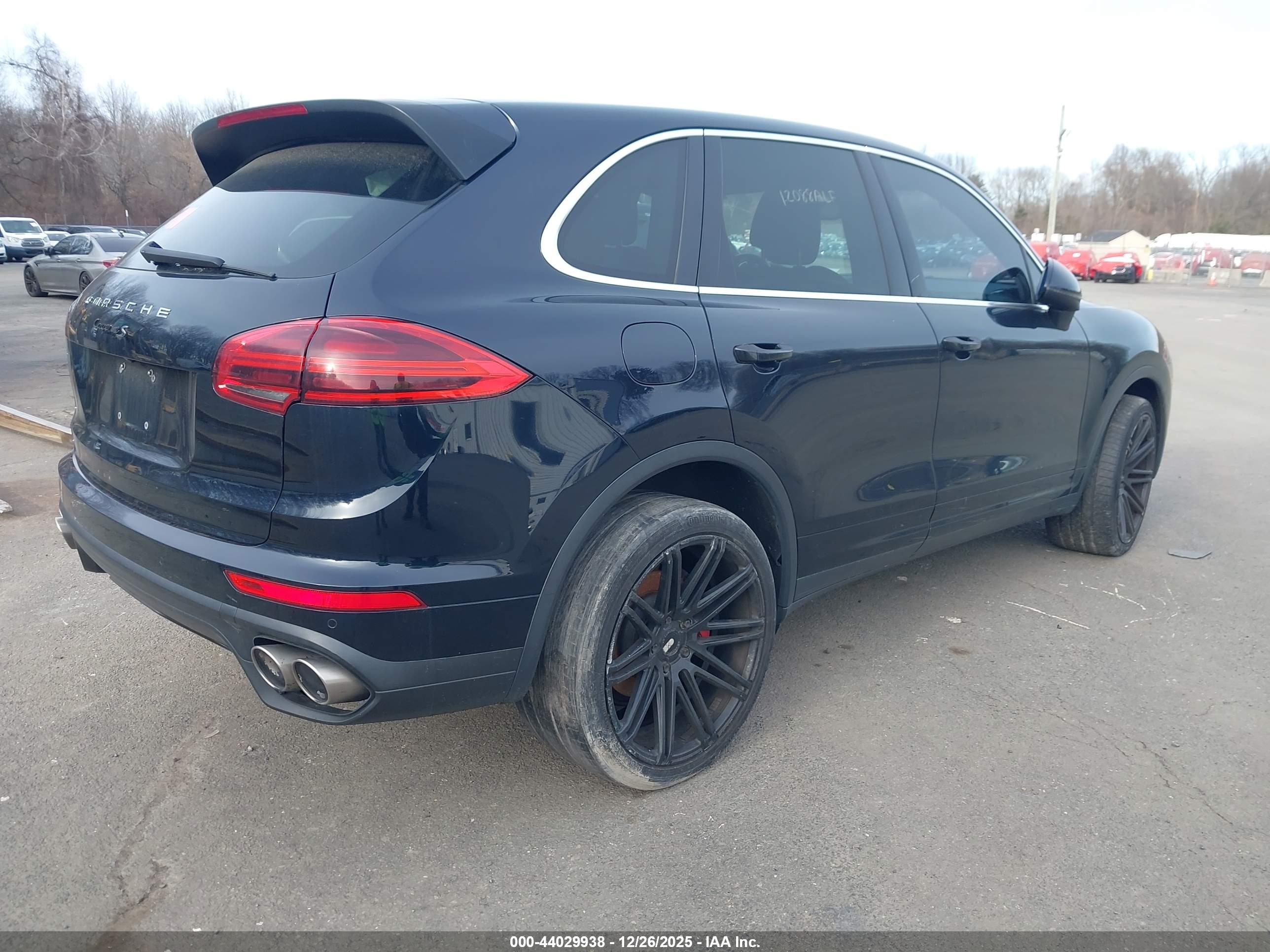 PORSCHE CAYENNE image 4