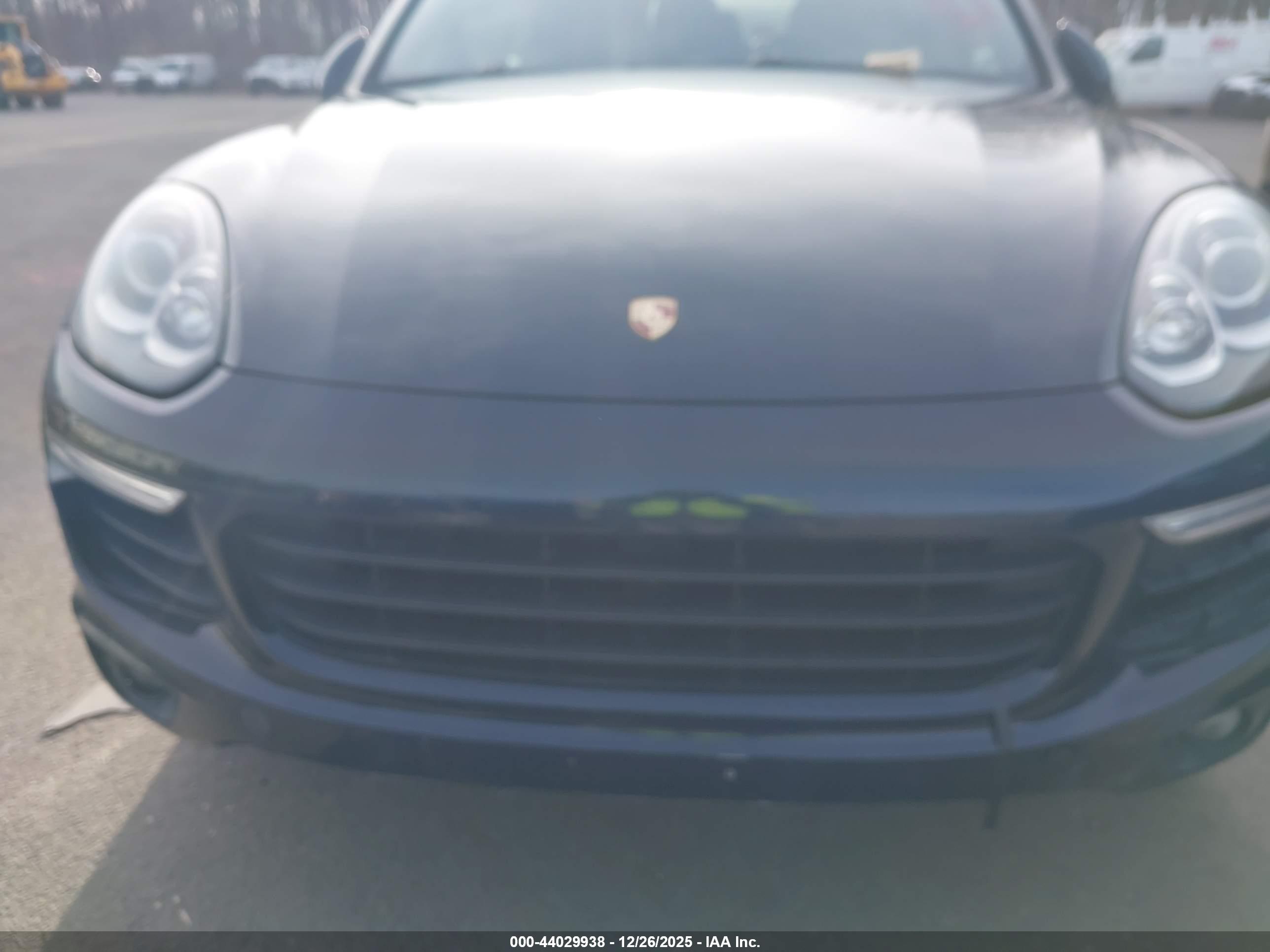 PORSCHE CAYENNE image 6