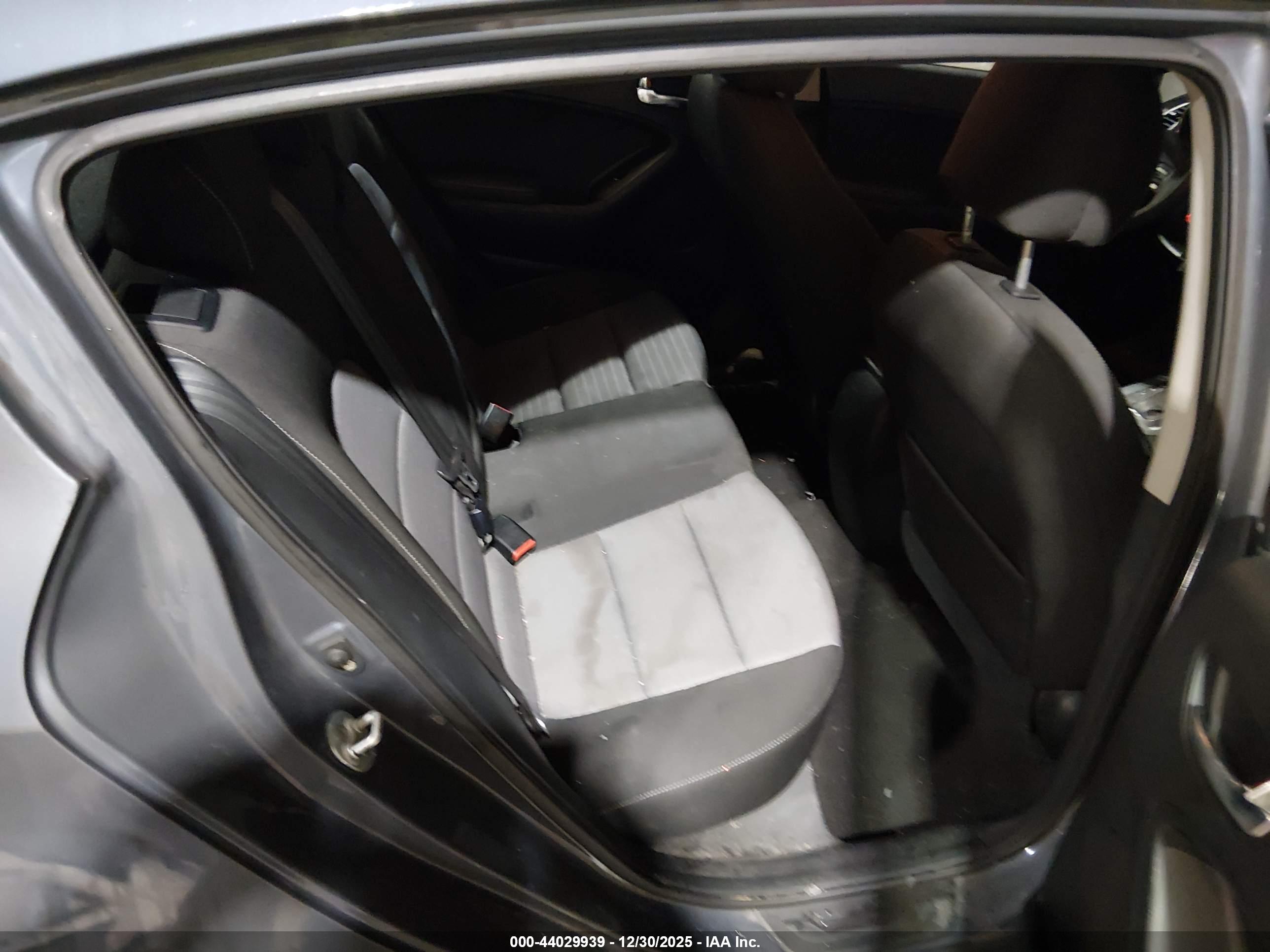 KIA FORTE image 8