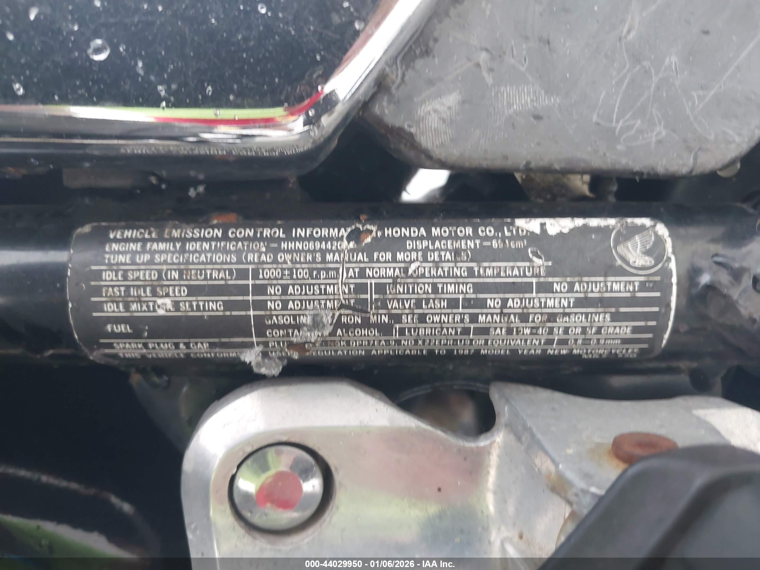 HONDA VT700 image 10