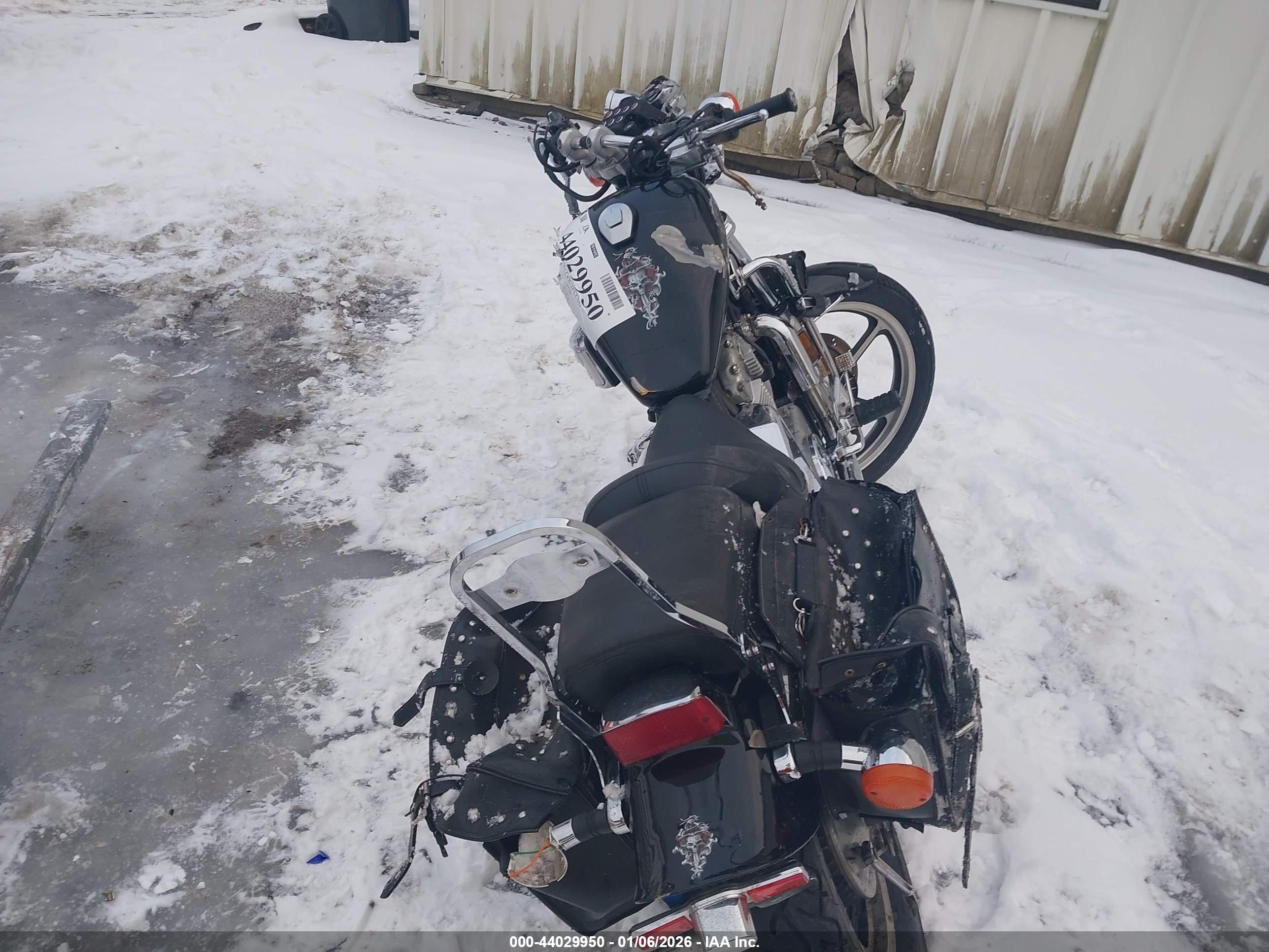 HONDA VT700 image 6