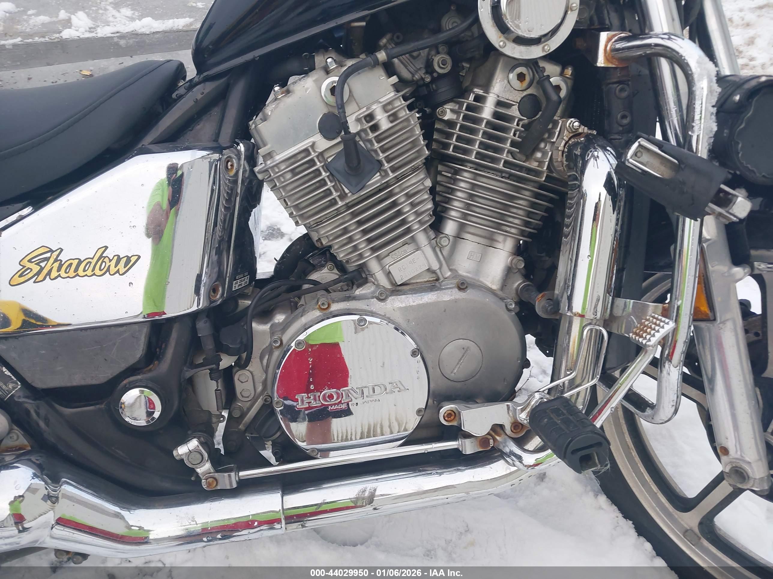 HONDA VT700 image 9