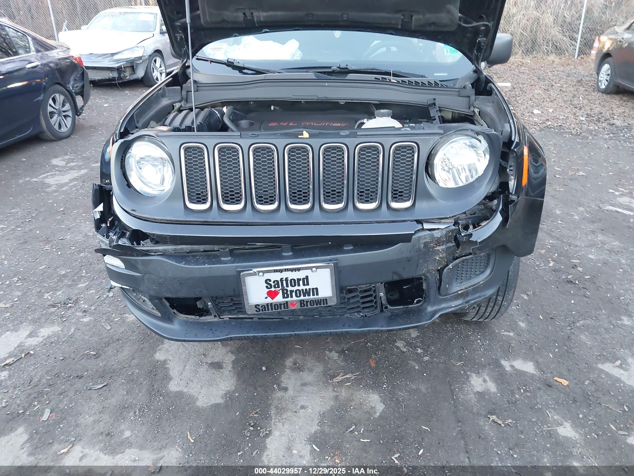 JEEP RENEGADE image 6