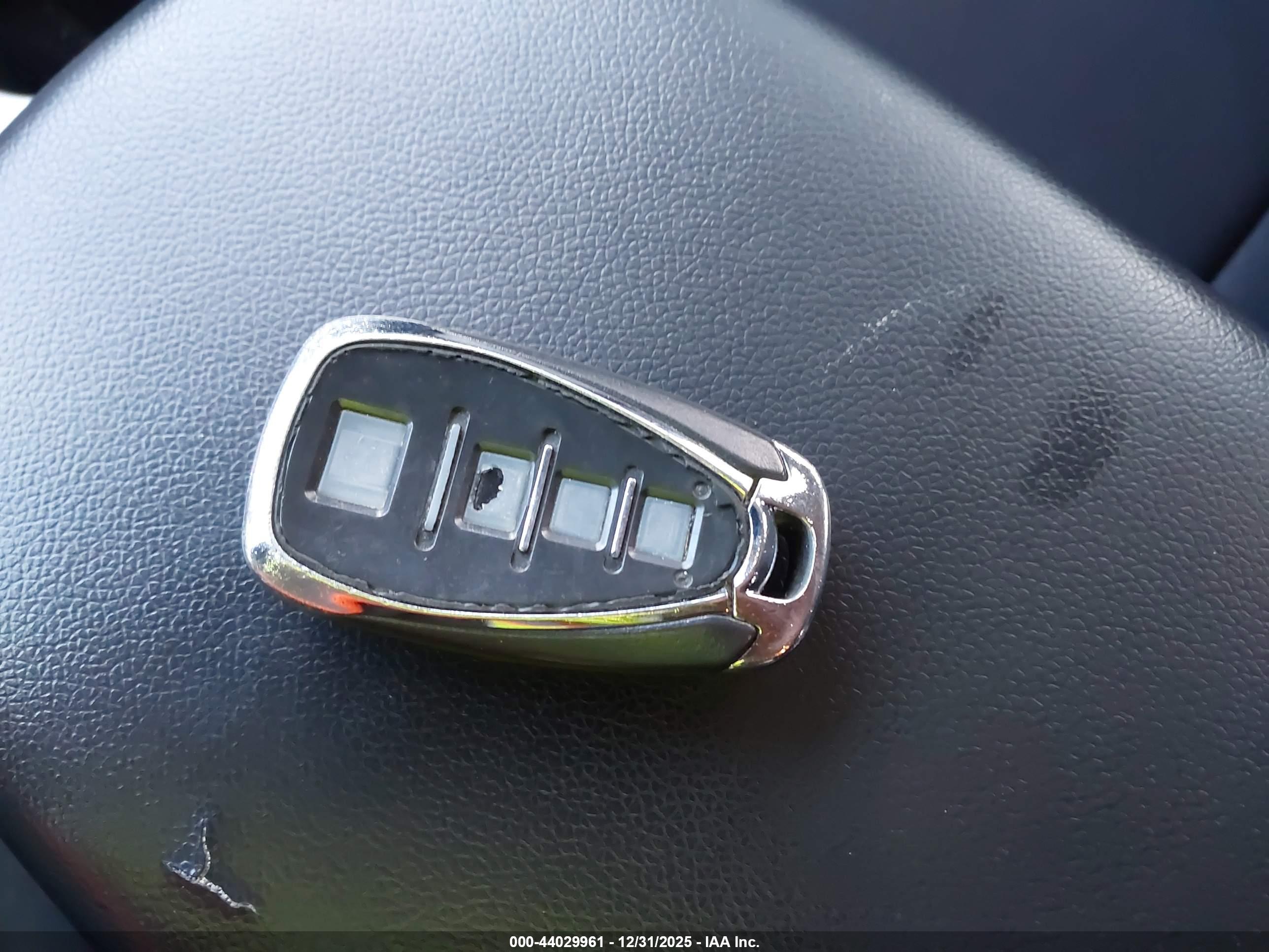 CHEVROLET MALIBU image 11