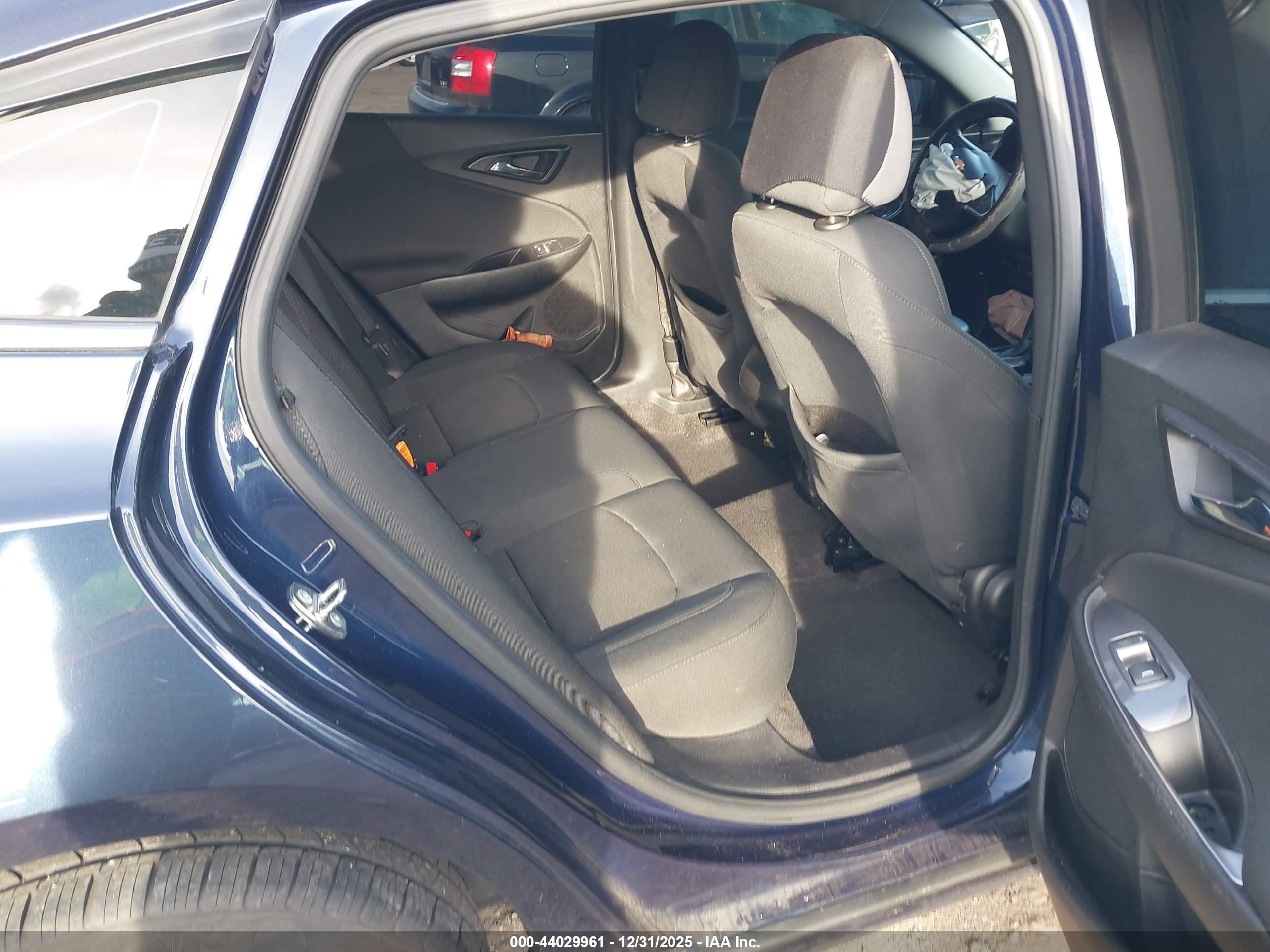 CHEVROLET MALIBU image 8