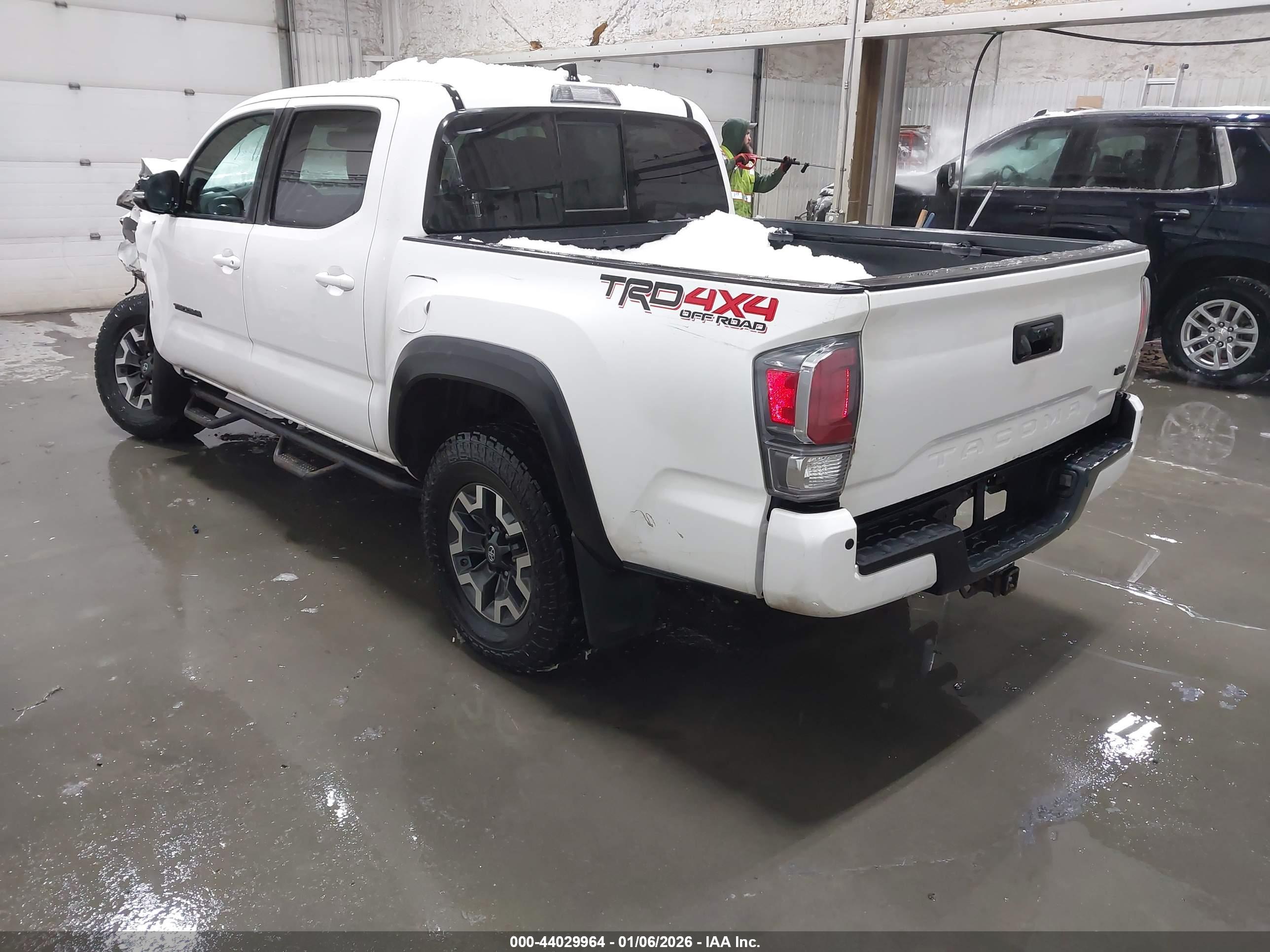 TOYOTA TACOMA image 3