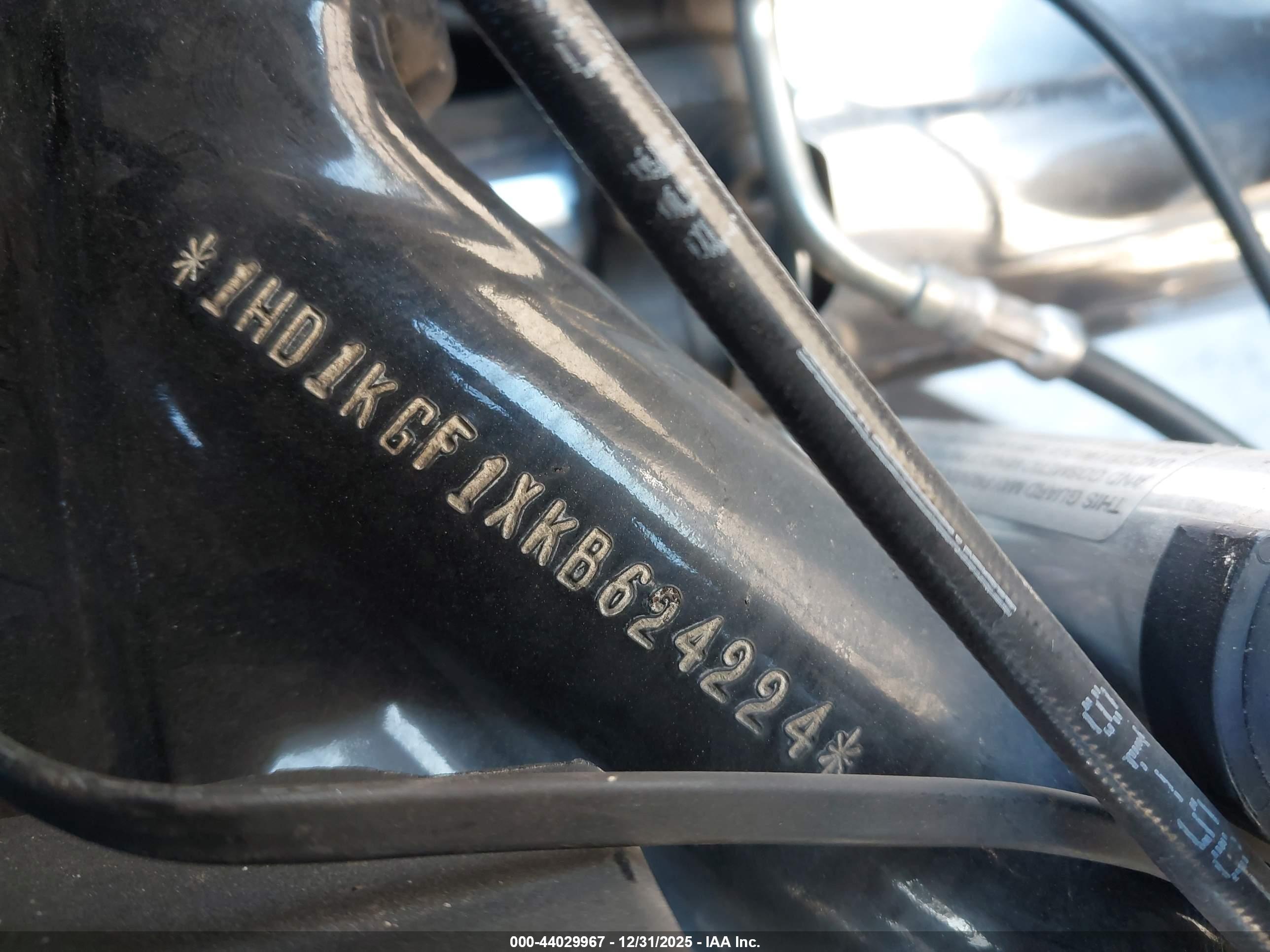 HARLEY-DAVIDSON FLTRU image 10