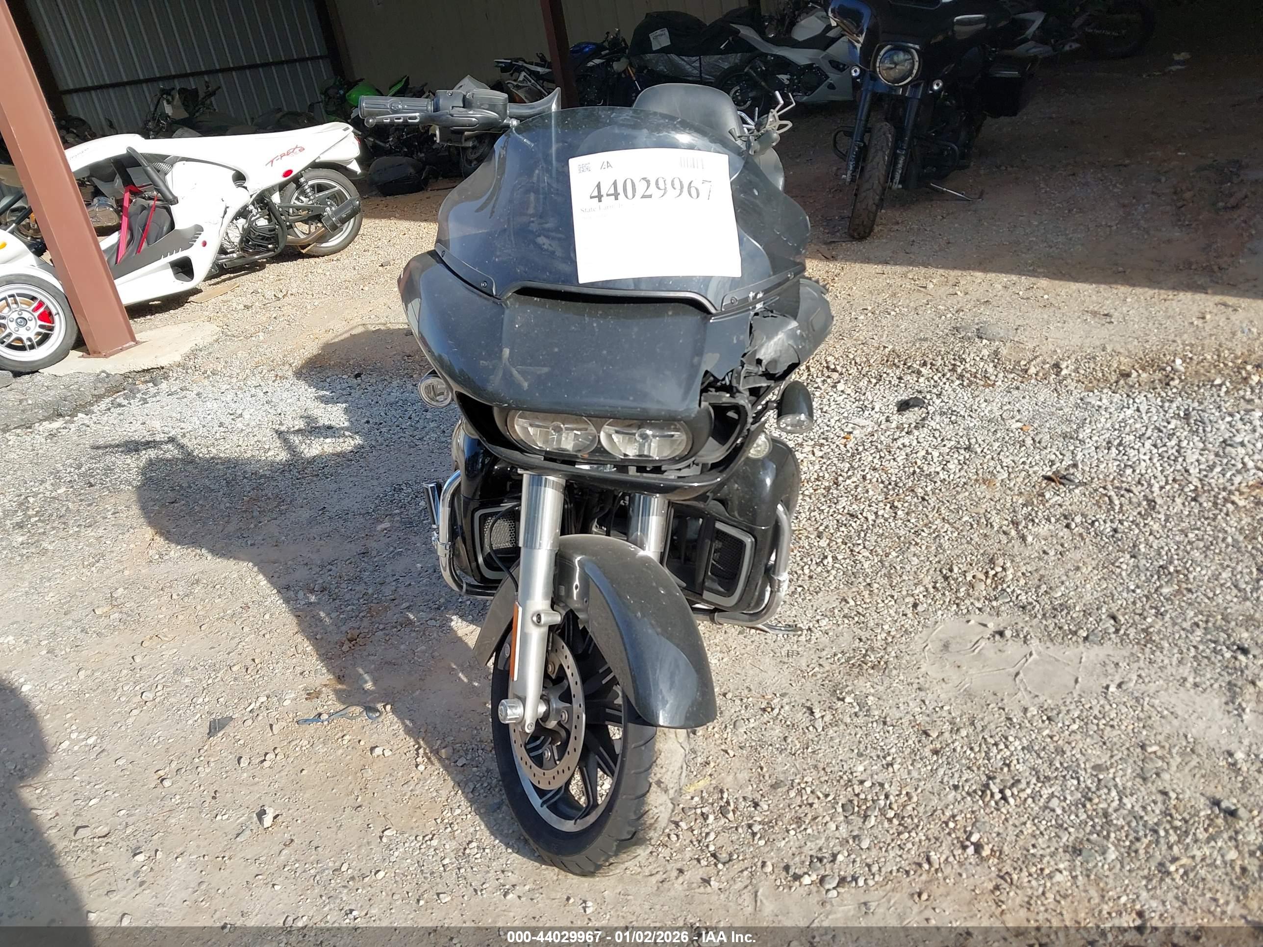 HARLEY-DAVIDSON FLTRU image 2