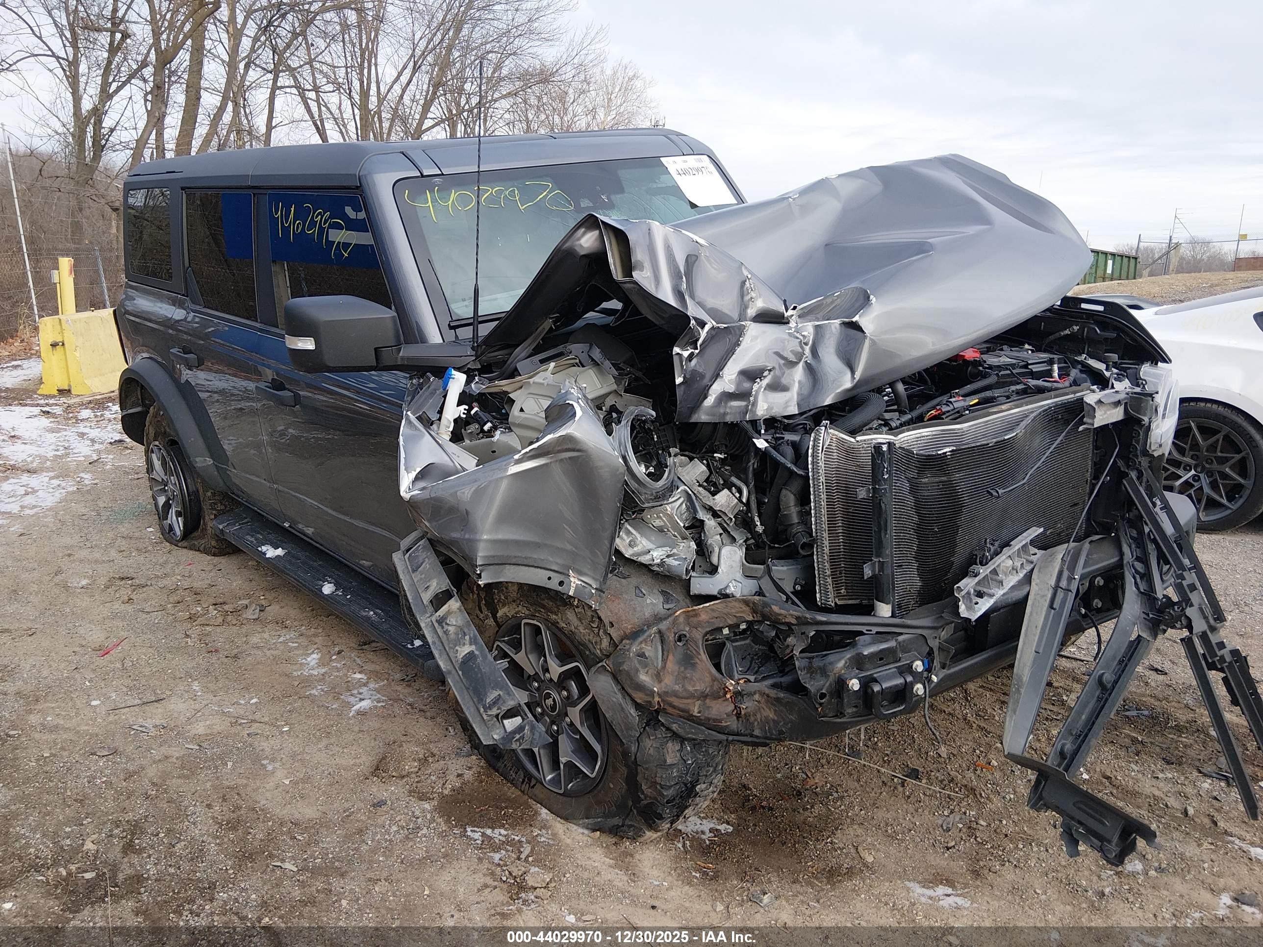 FORD BRONCO image 6