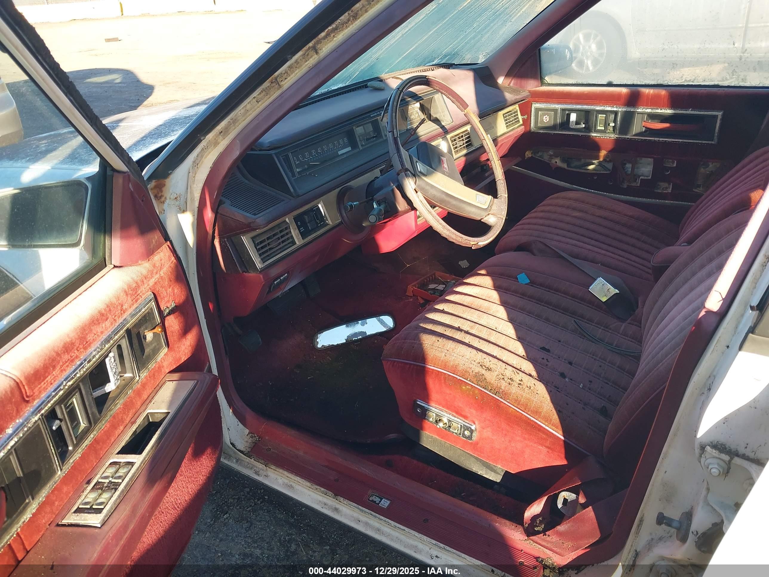OLDSMOBILE DELTA image 5