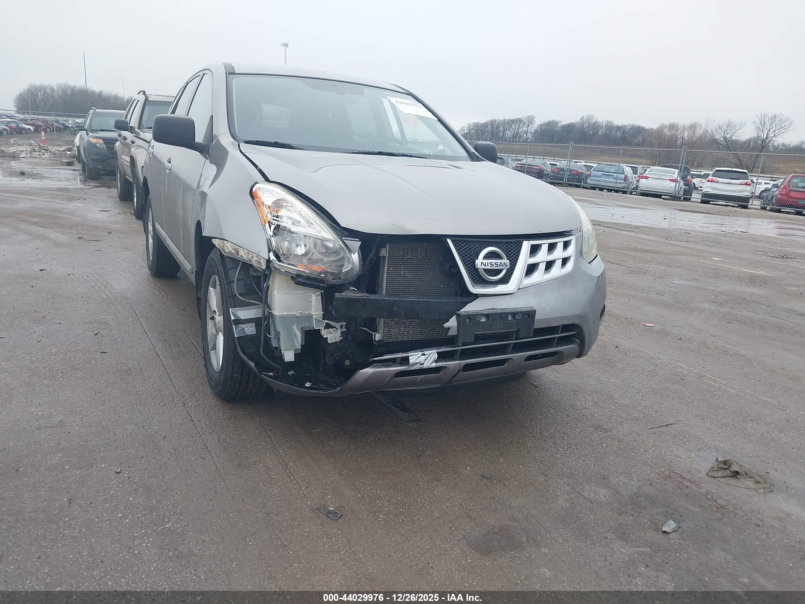 NISSAN ROGUE image 6