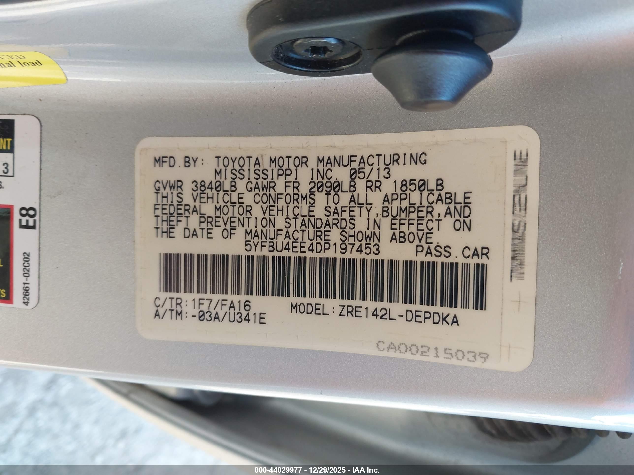 TOYOTA COROLLA image 9