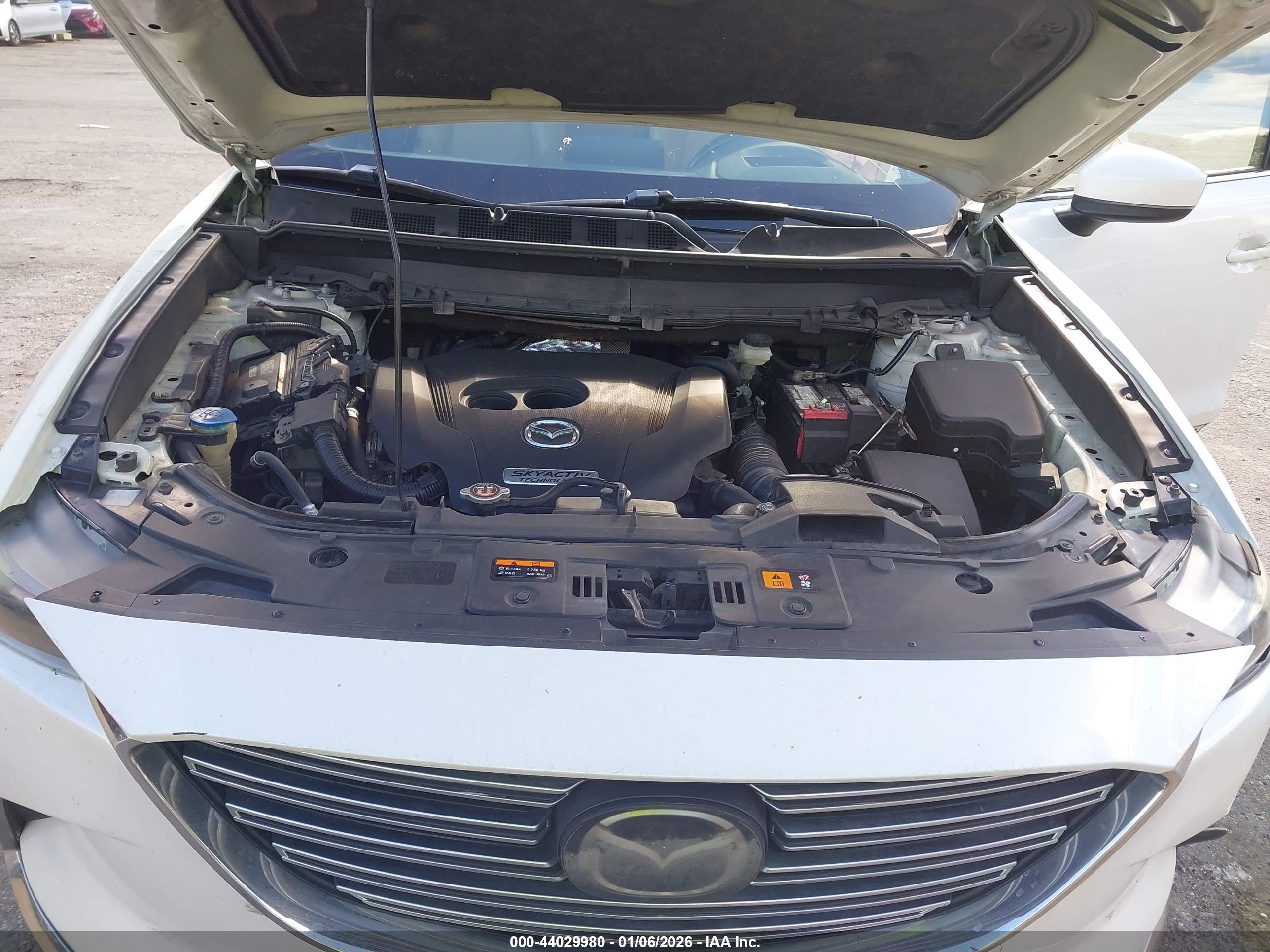 MAZDA CX-9 image 10