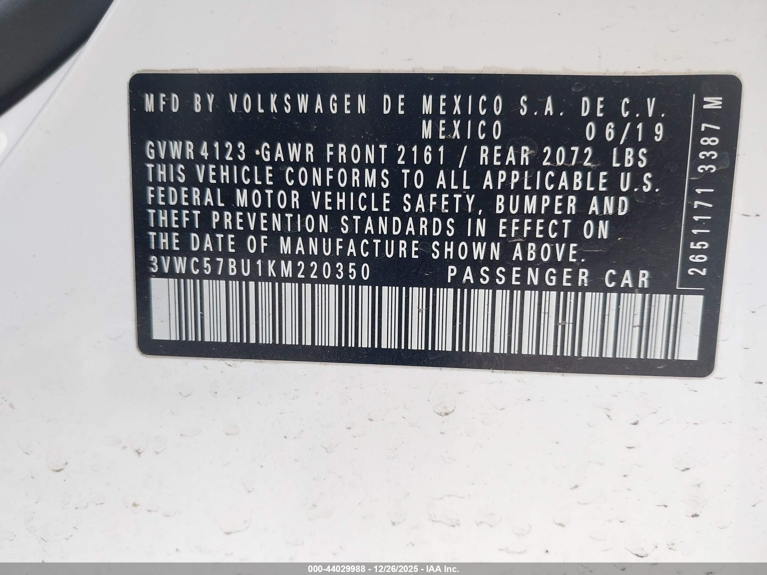 VOLKSWAGEN JETTA image 9