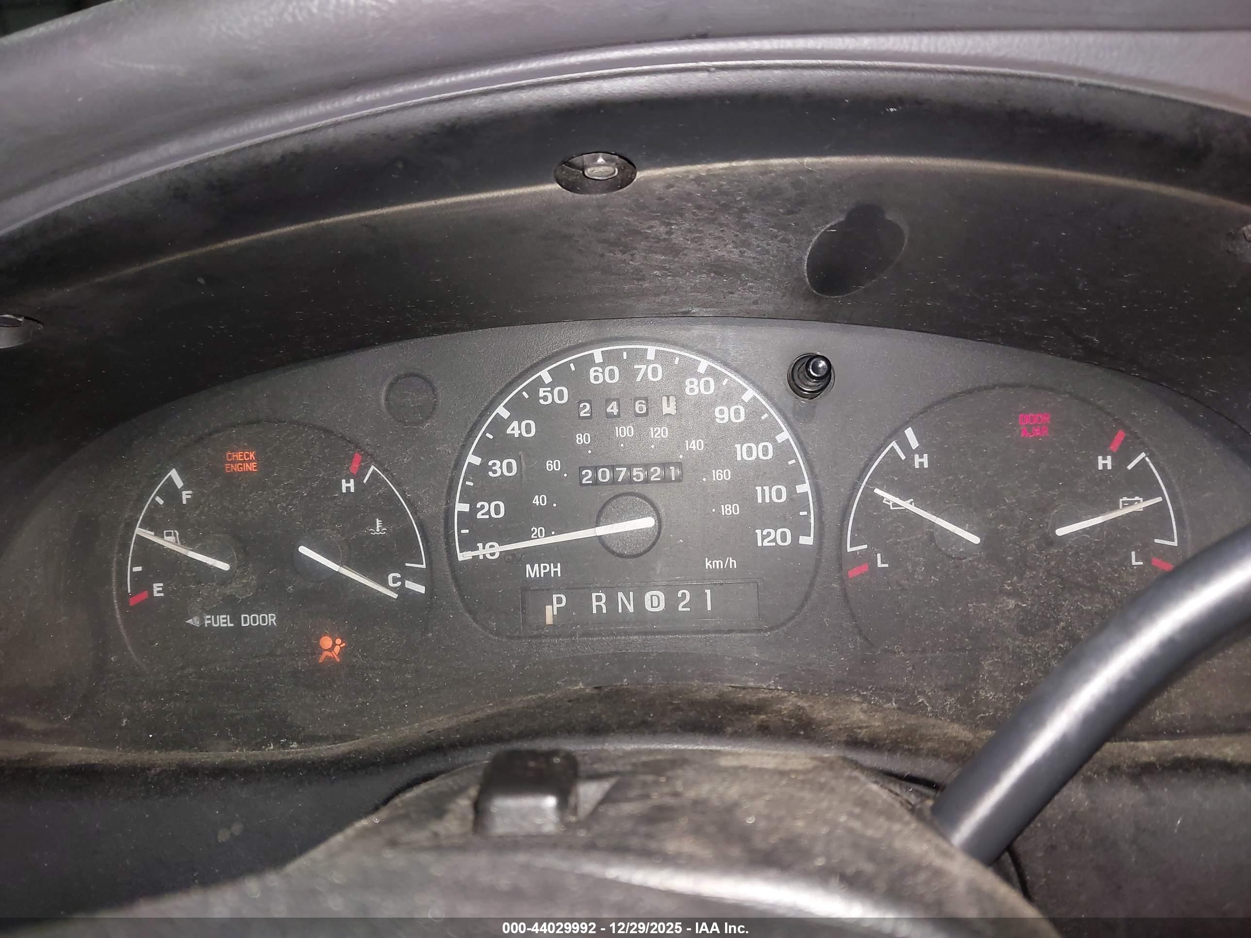 FORD RANGER image 7