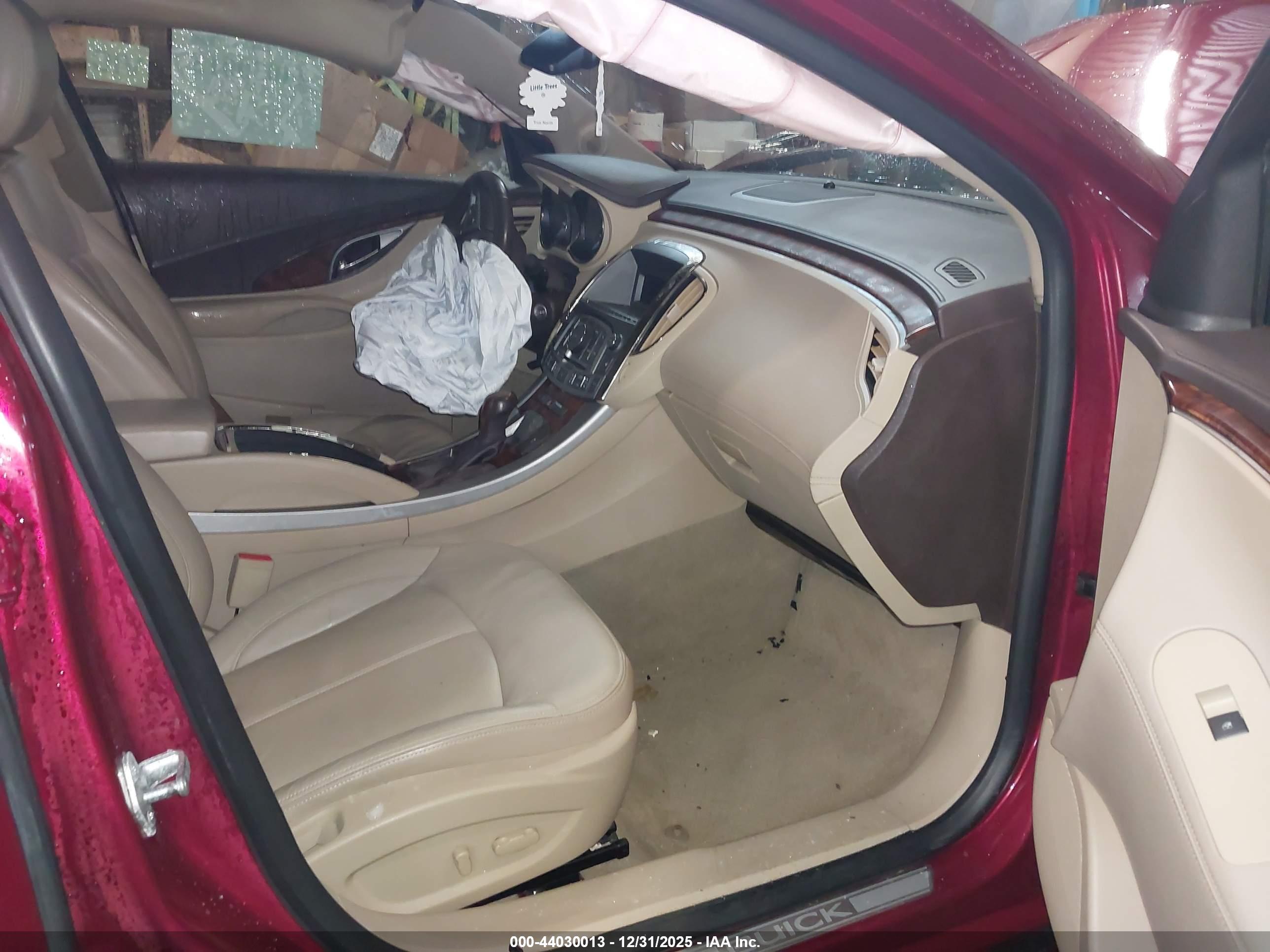 BUICK LACROSSE image 5