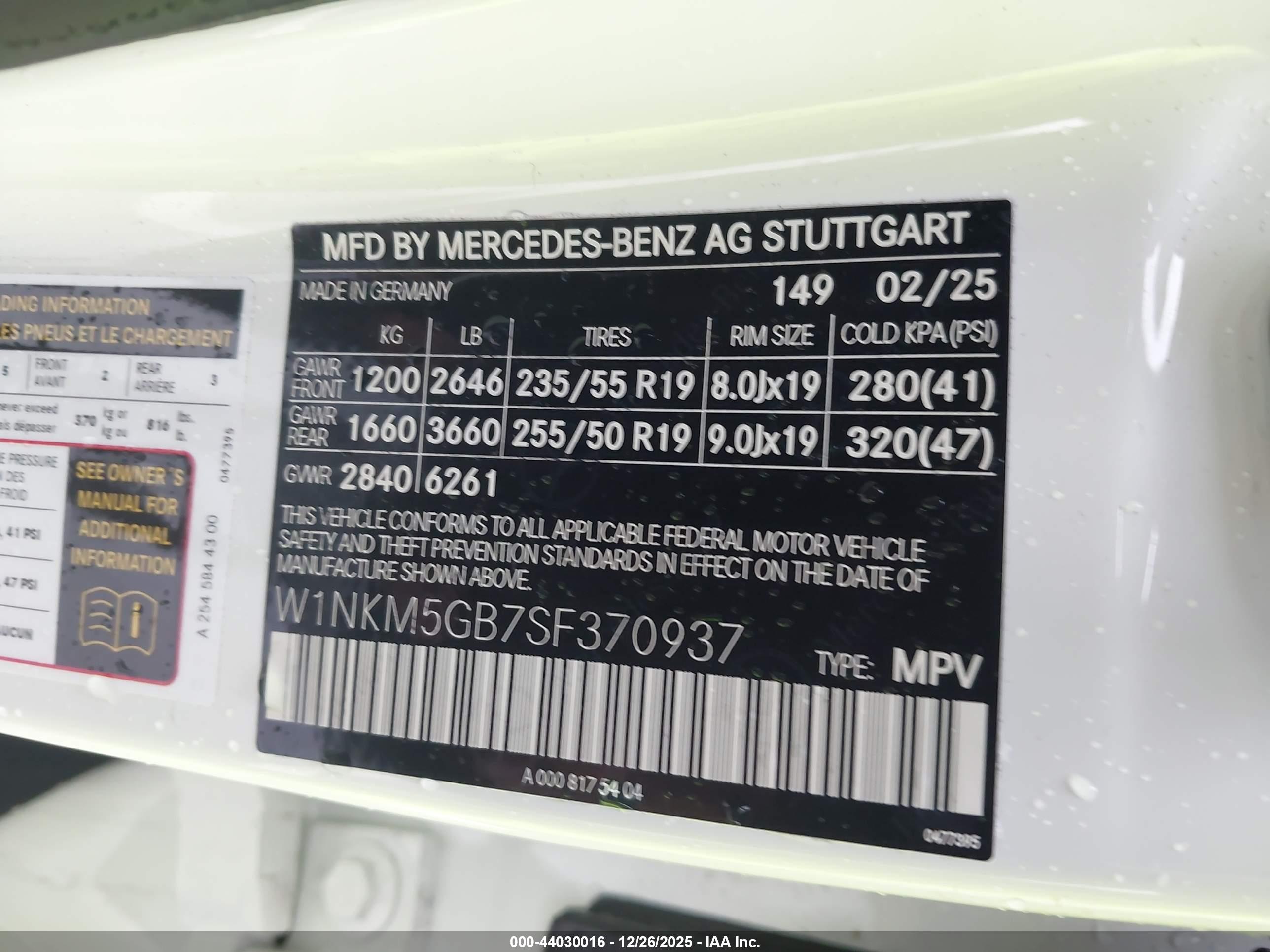 MERCEDES-BENZ GLC image 9
